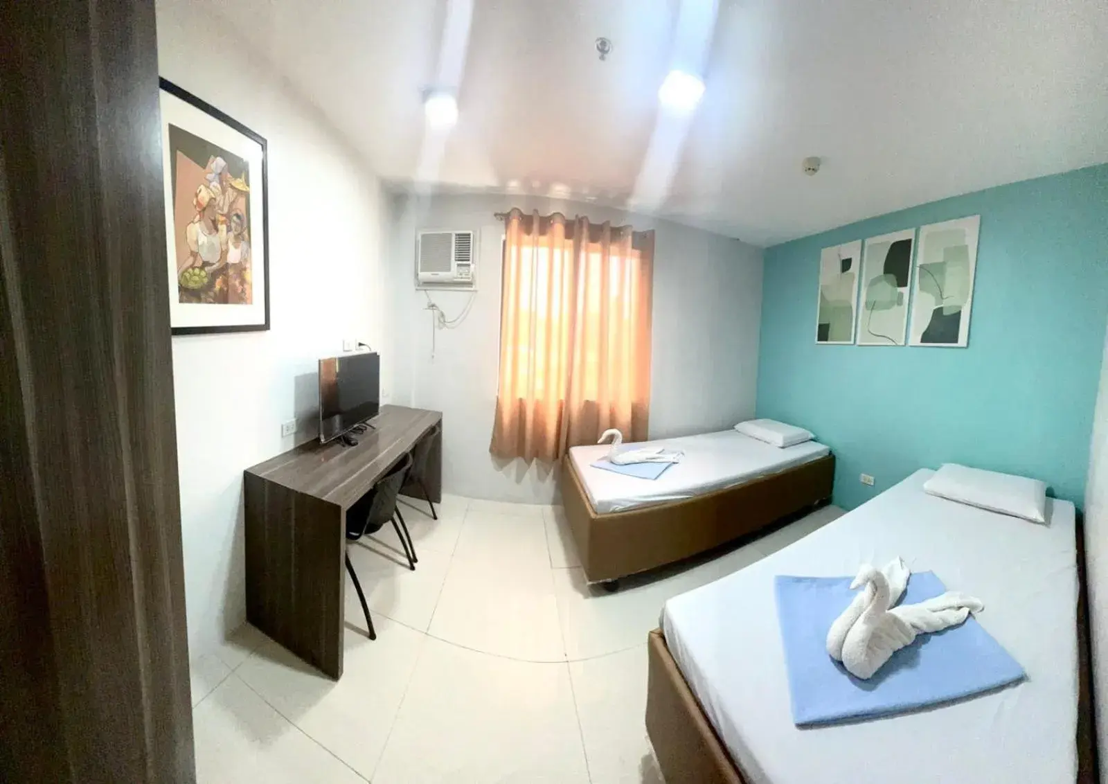 Bed in RF Suites Bed in RF Suites