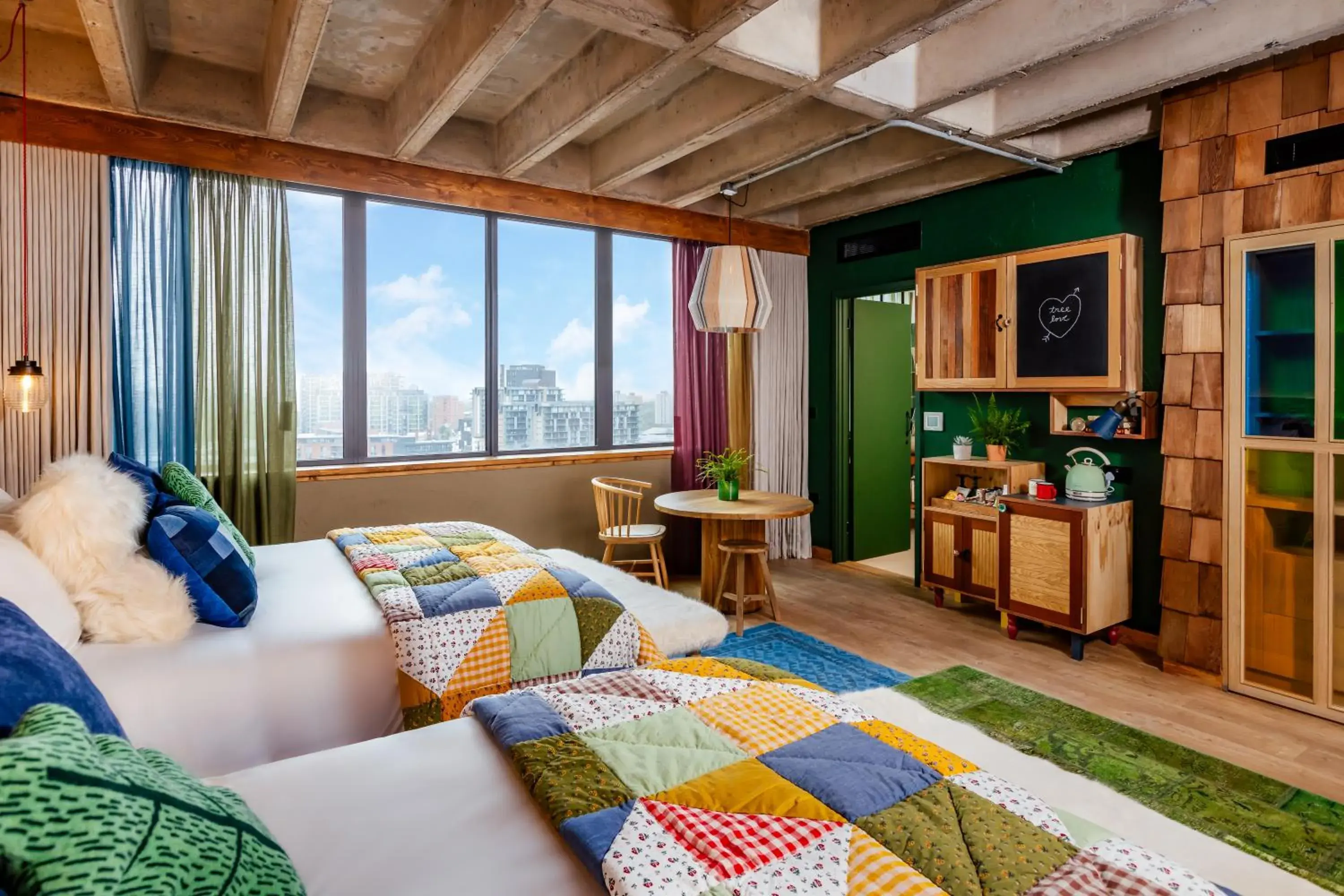 Bed in Treehouse Hotel Manchester Bed in Treehouse Hotel Manchester