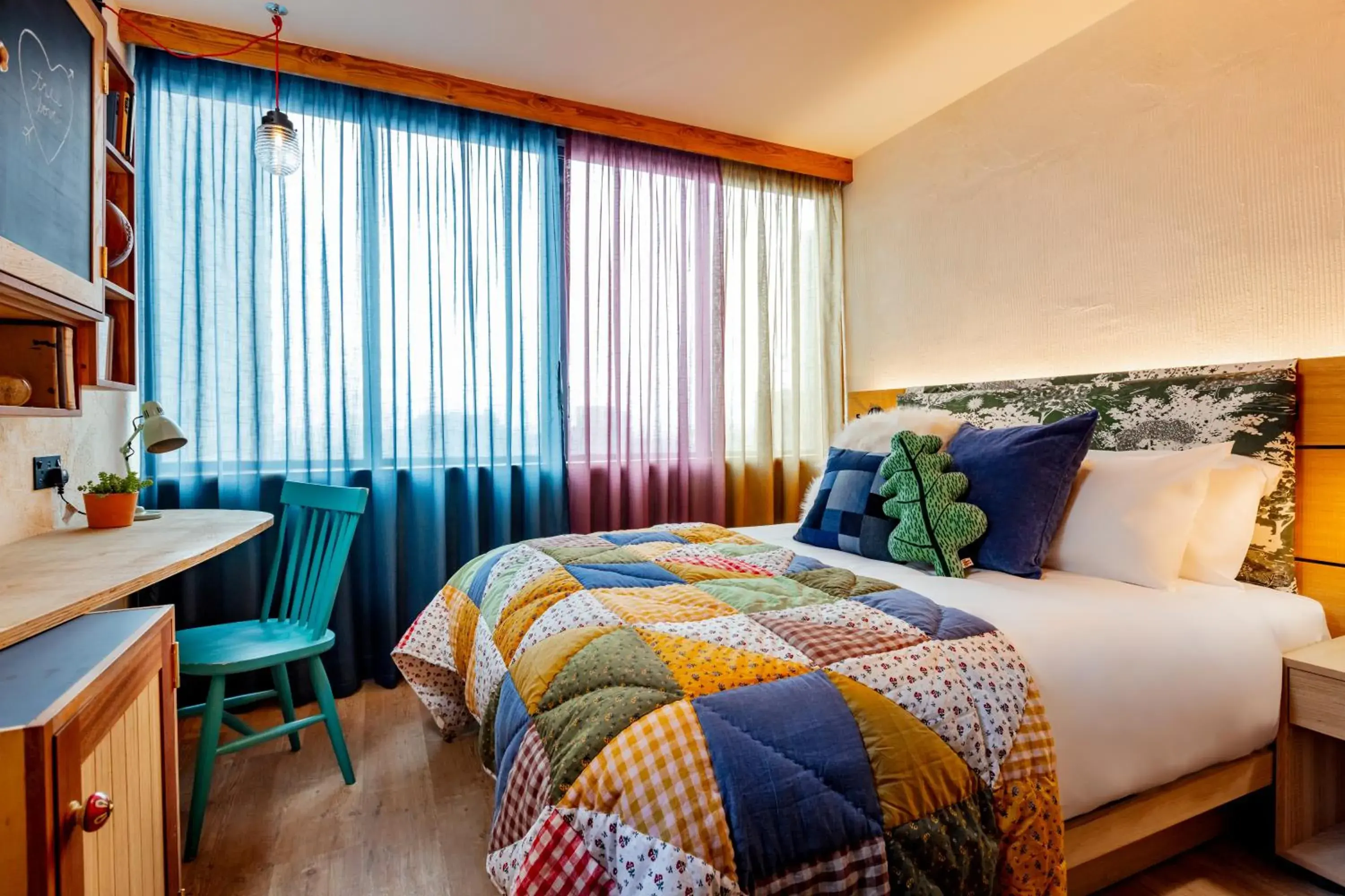 Bed in Treehouse Hotel Manchester Bed in Treehouse Hotel Manchester