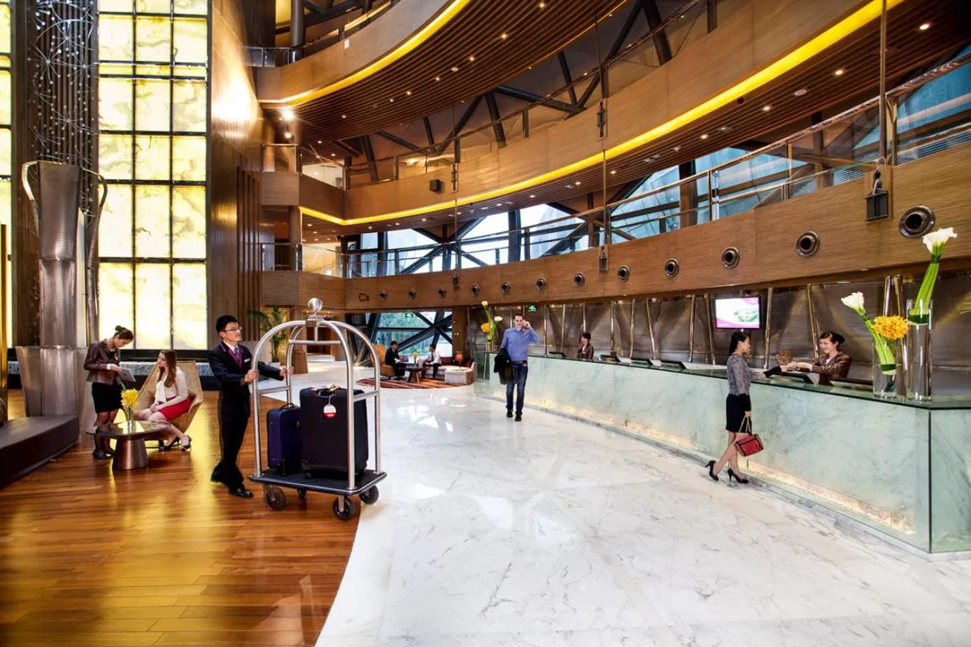 Lobby or reception in InterContinental Shanghai Harbour City by IHG