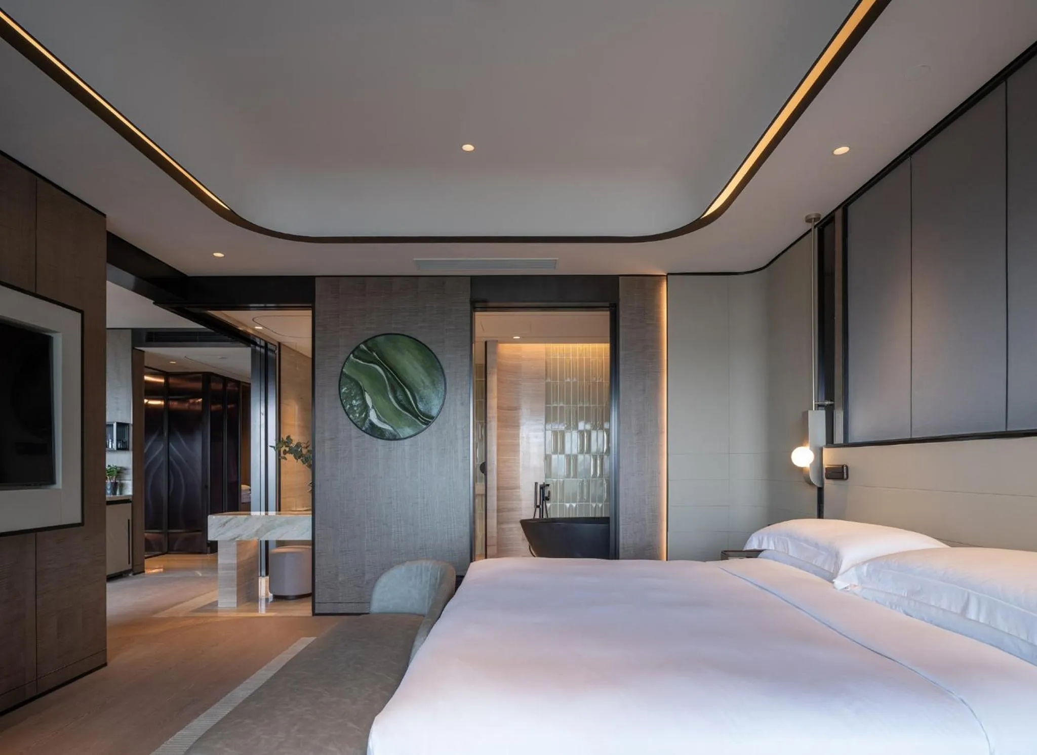 Photo of the whole room, Bed in InterContinental Shanghai Harbour City by IHG