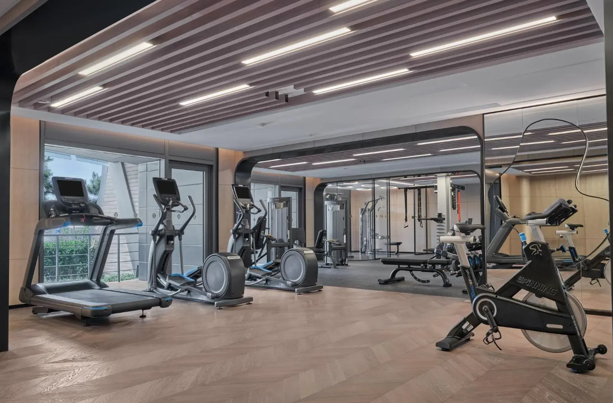 Fitness centre/facilities in InterContinental Shanghai Harbour City by IHG Fitness centre/facilities in InterContinental Shanghai Harbour City by IHG