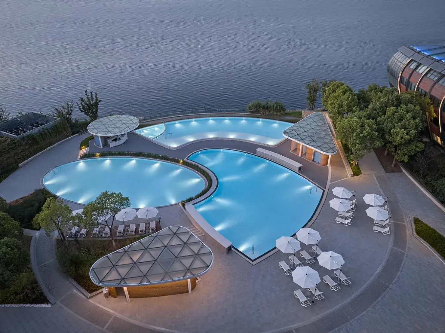 Swimming pool in InterContinental Shanghai Harbour City by IHG Swimming pool in InterContinental Shanghai Harbour City by IHG