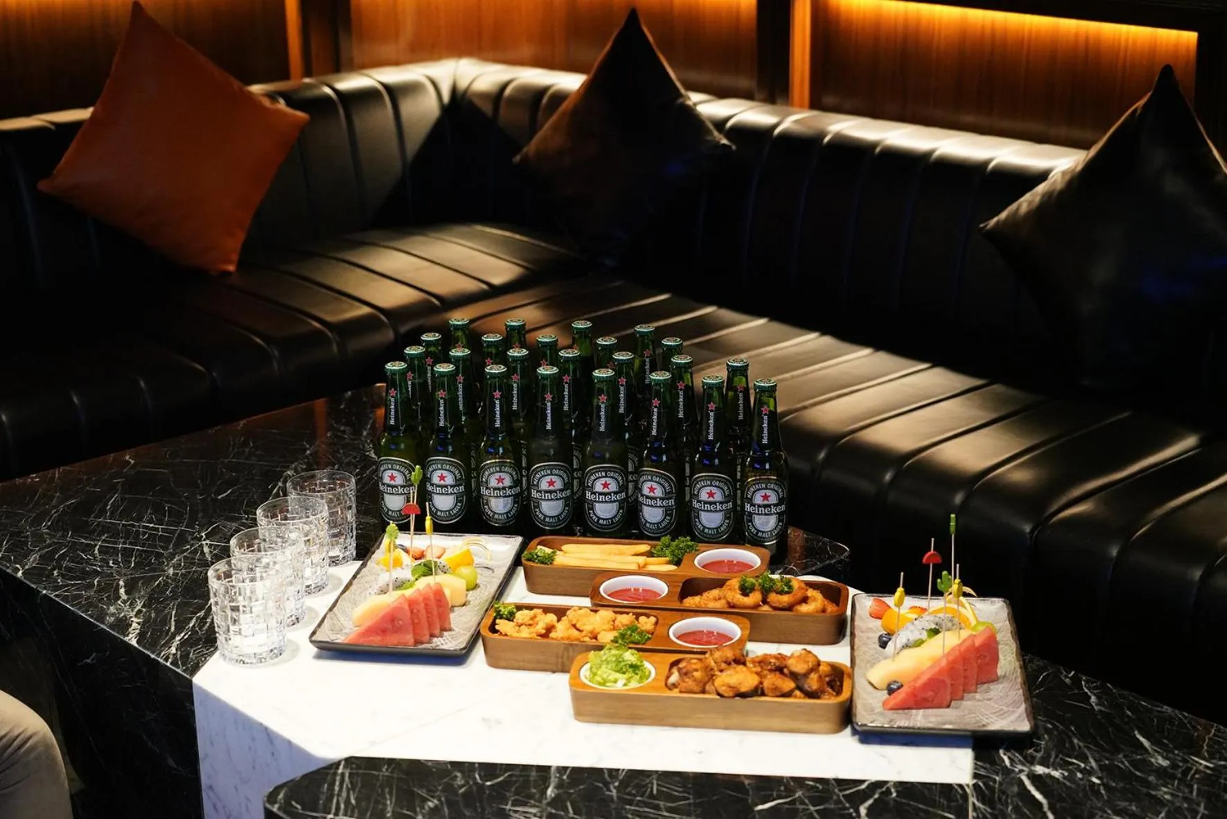 Food and drinks in InterContinental Shanghai Harbour City by IHG