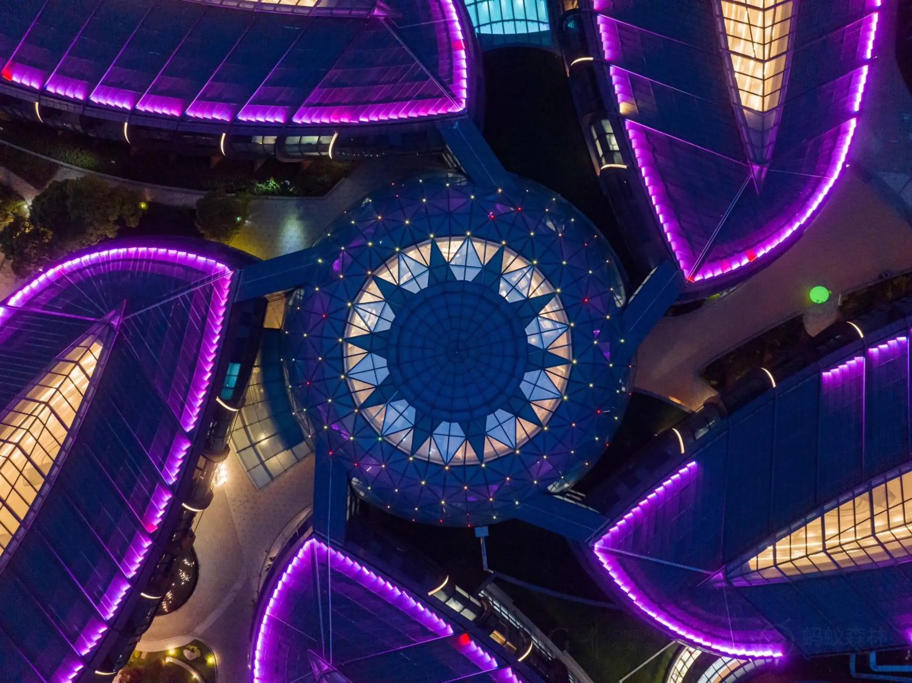 Property building in InterContinental Shanghai Harbour City by IHG Property building in InterContinental Shanghai Harbour City by IHG