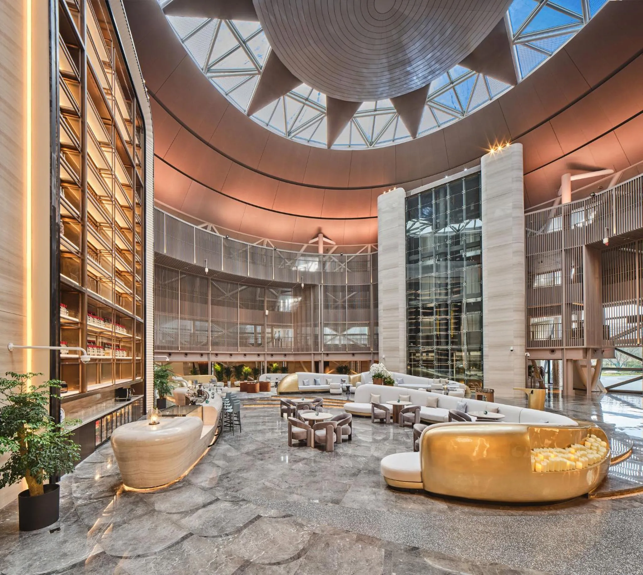 Restaurant/places to eat in InterContinental Shanghai Harbour City by IHG