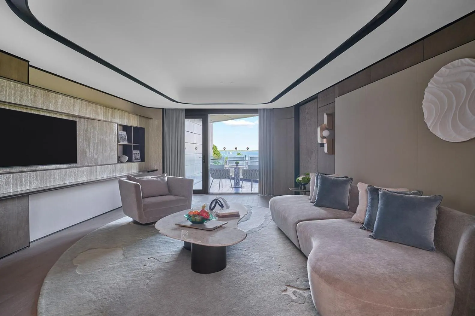 Living room in InterContinental Shanghai Harbour City by IHG