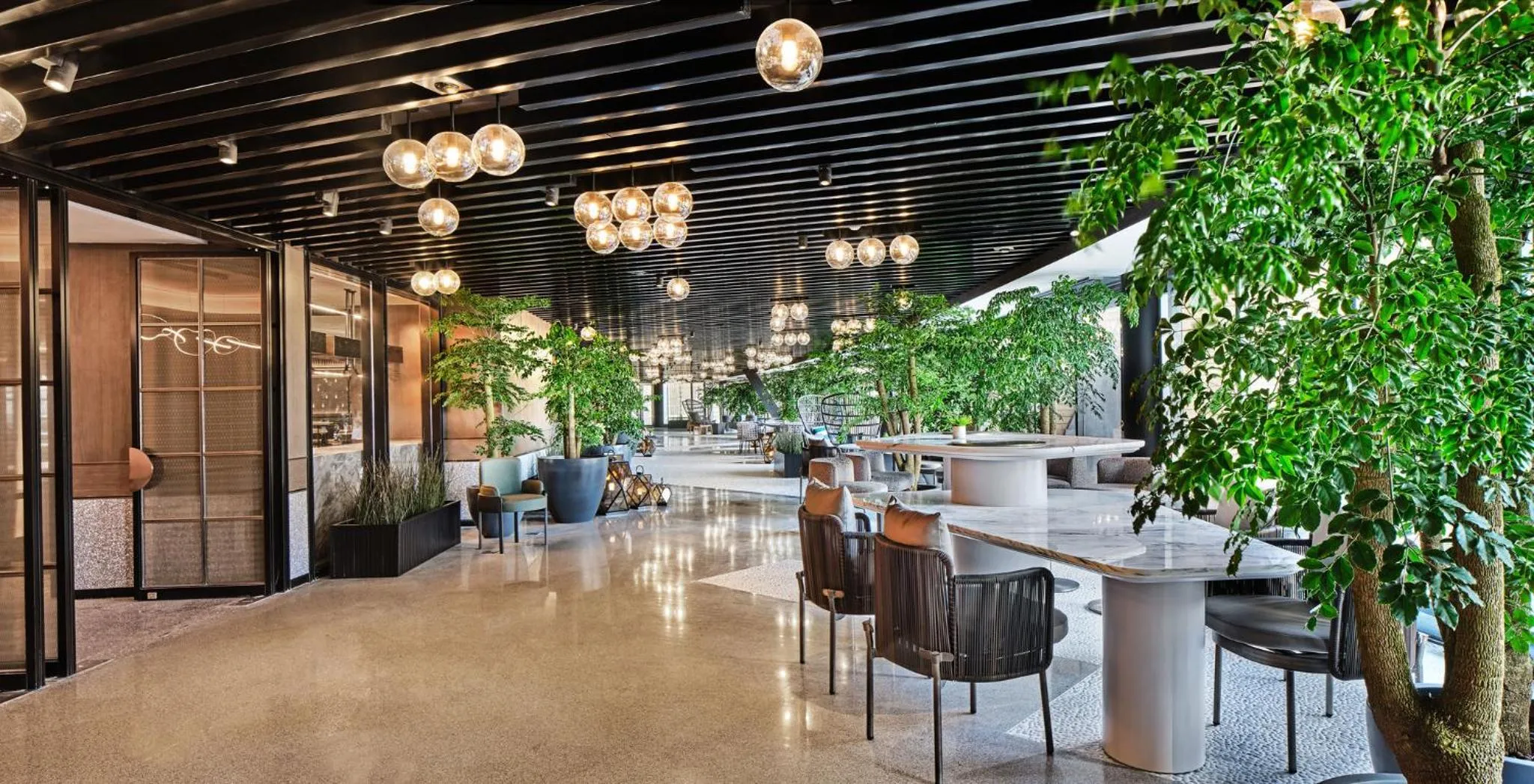 Restaurant/places to eat in InterContinental Shanghai Harbour City by IHG