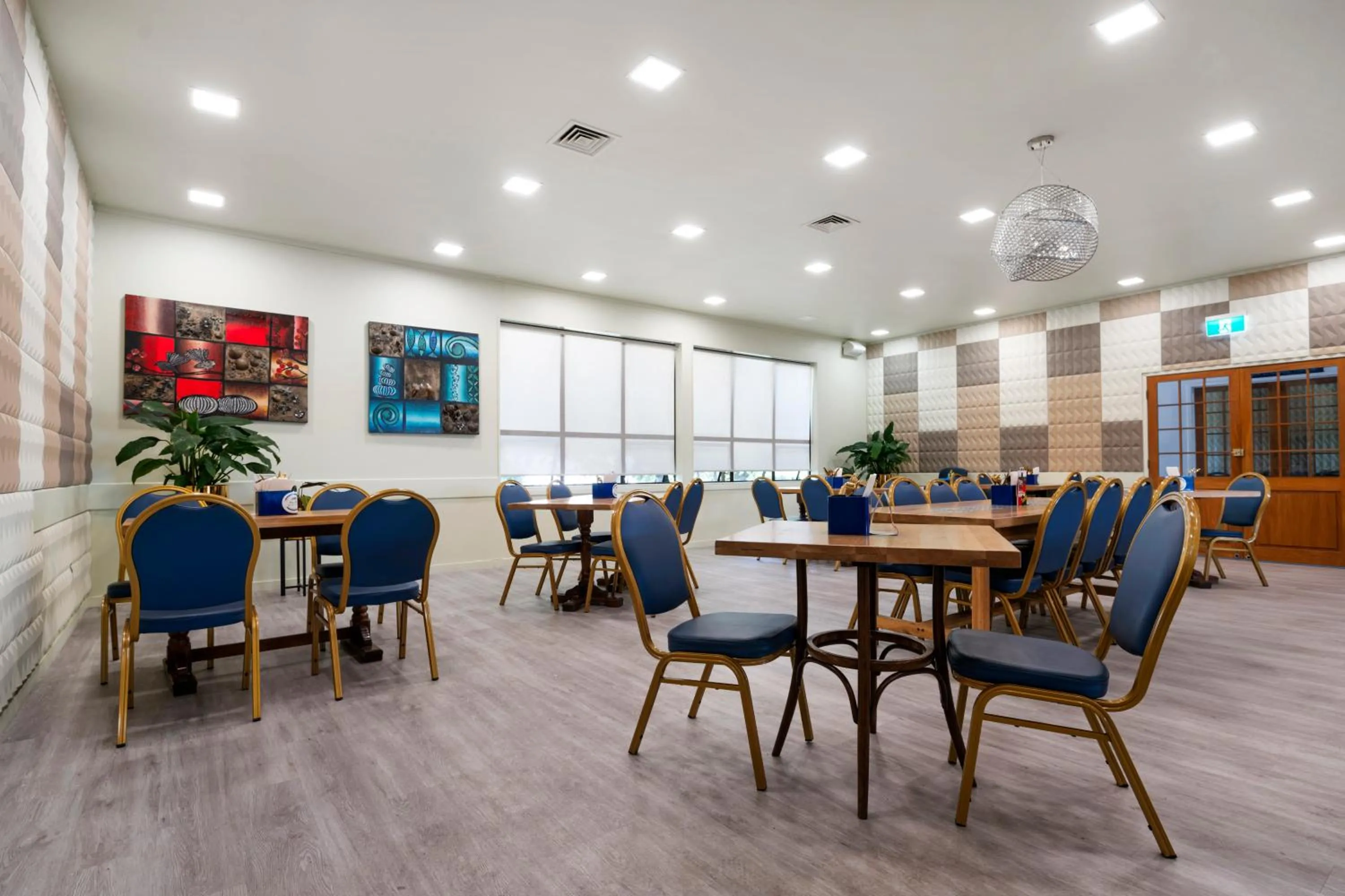 Restaurant/places to eat in Auckland Airport Easy Hotel