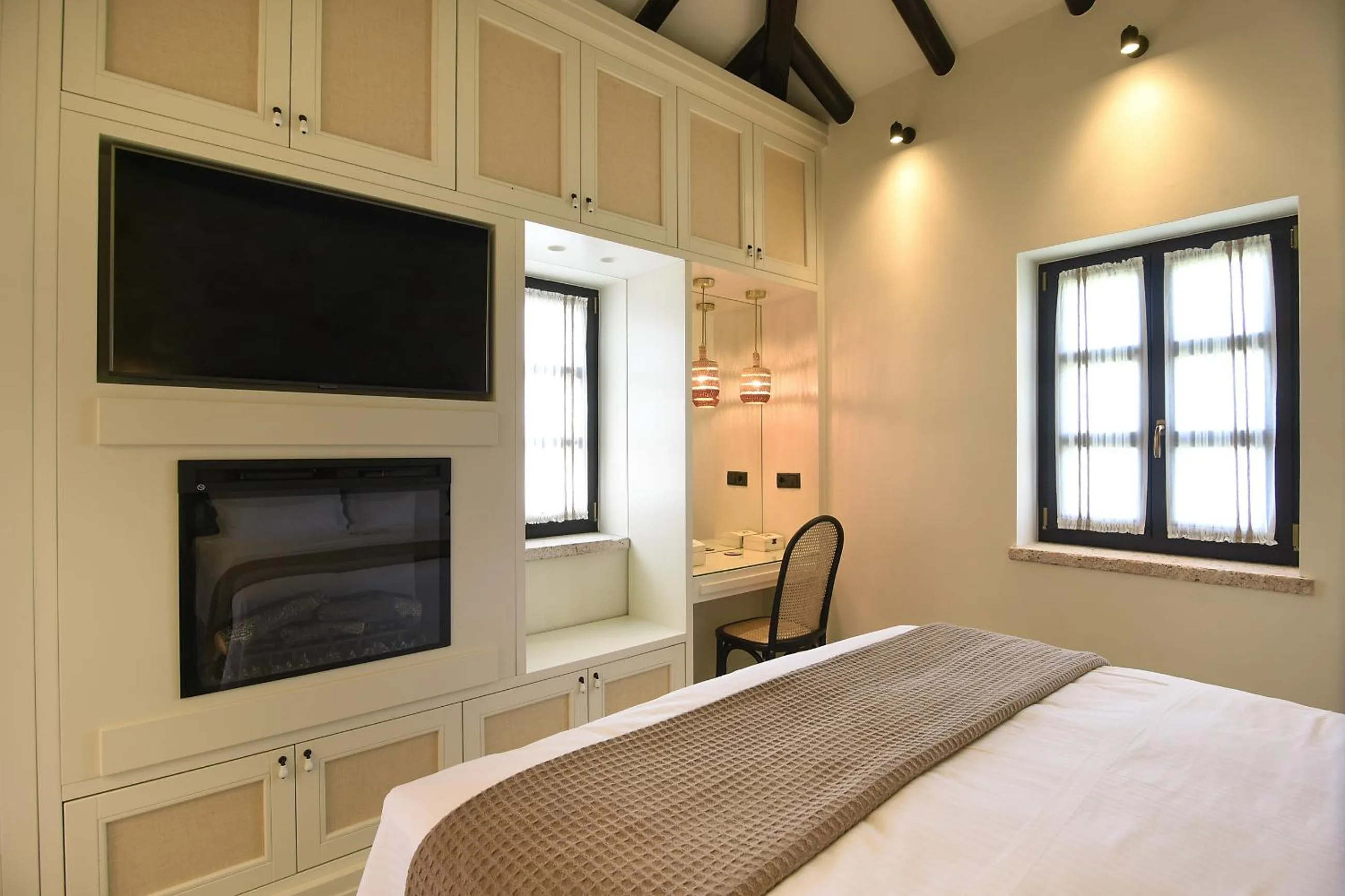 Bedroom, Bed in Polismata - Private Residences