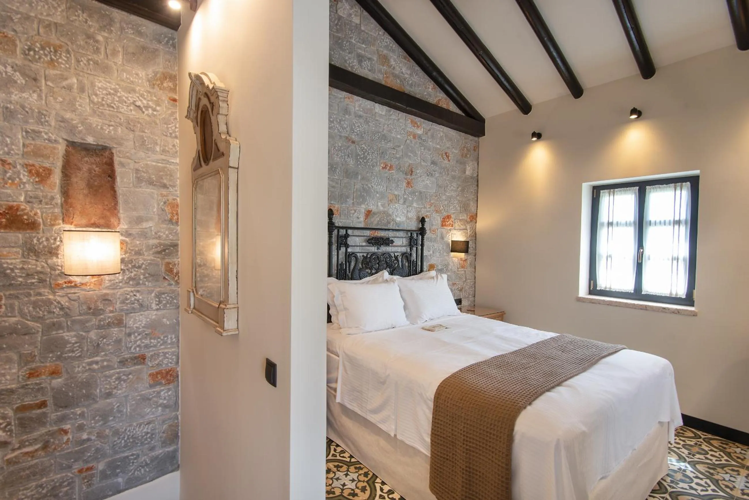 Bedroom, Bed in Polismata - Private Residences