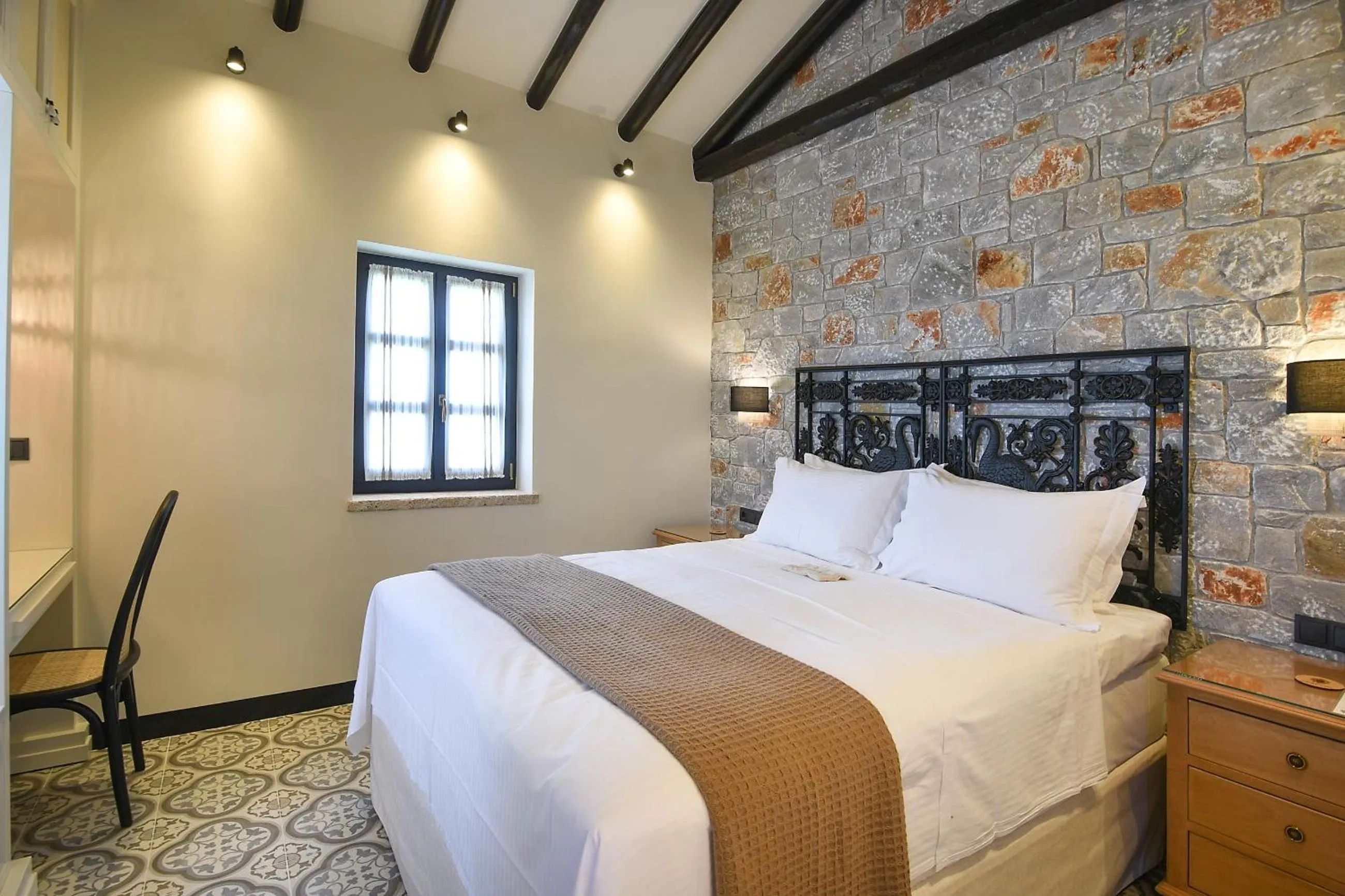 Bedroom, Bed in Polismata - Private Residences