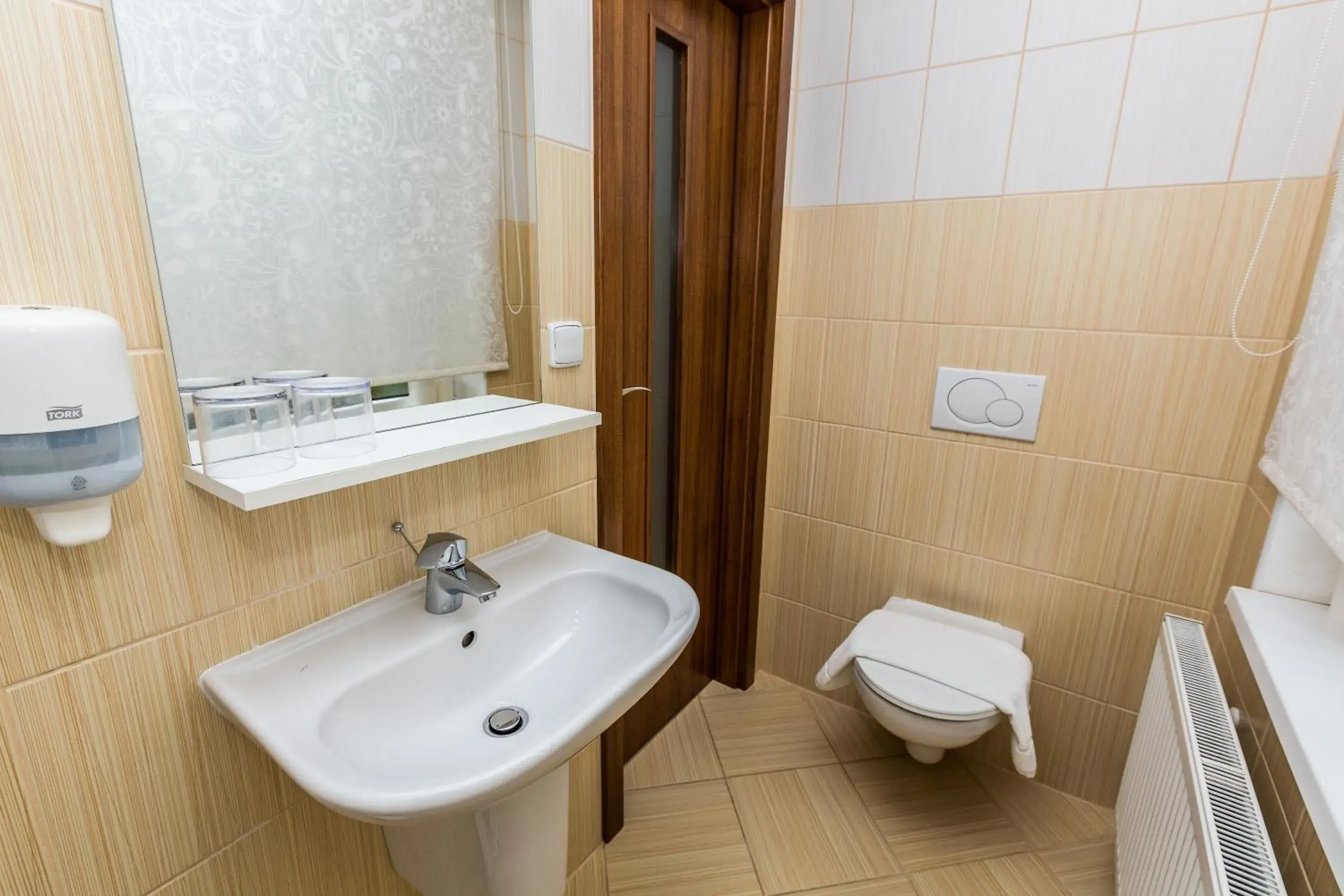 Triple Room in Parkhotel Smržovka Triple Room in Parkhotel Smržovka