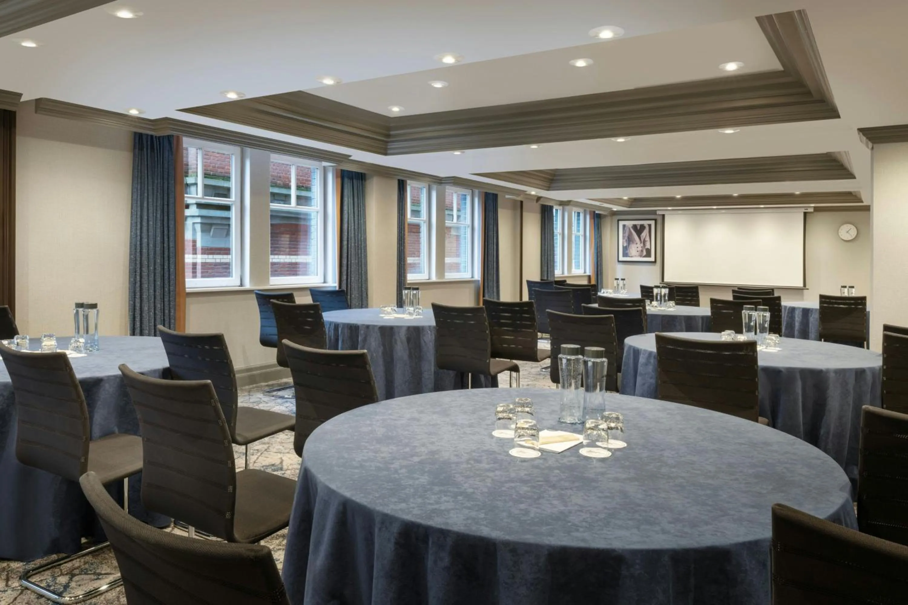 Meeting/conference room in Leeds Marriott Hotel