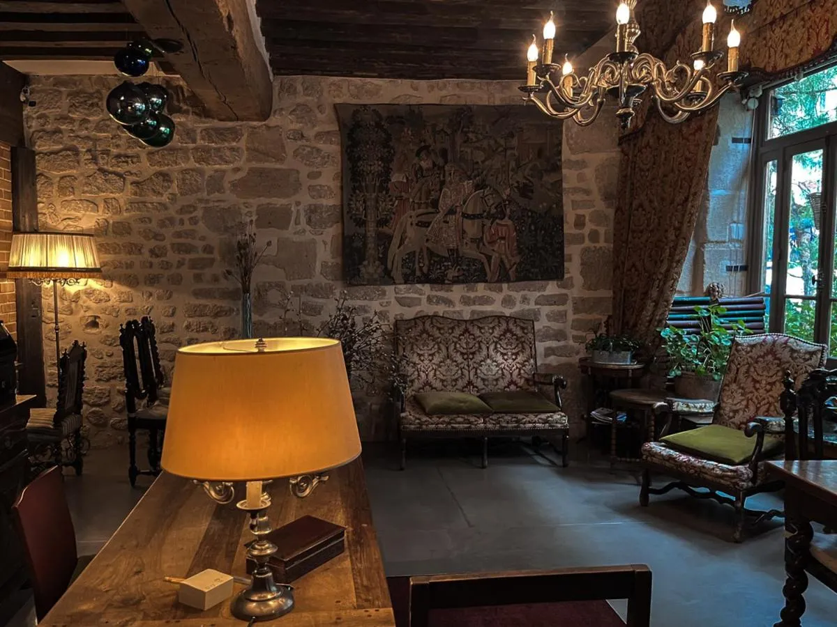 Lobby or reception in Boutique Hotel de la Place des Vosges