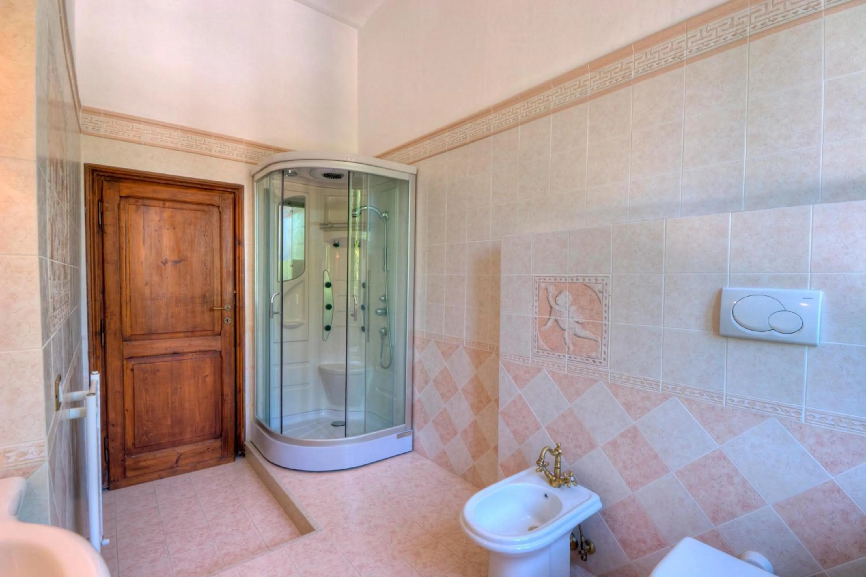 Bathroom in Raffaello Residence