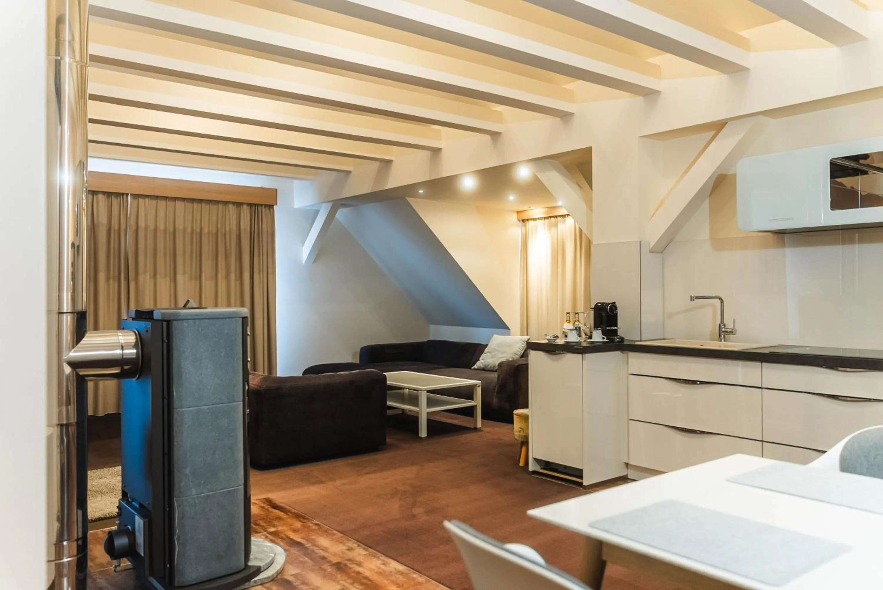 TV and multimedia, Bed in Hotel Villa Will