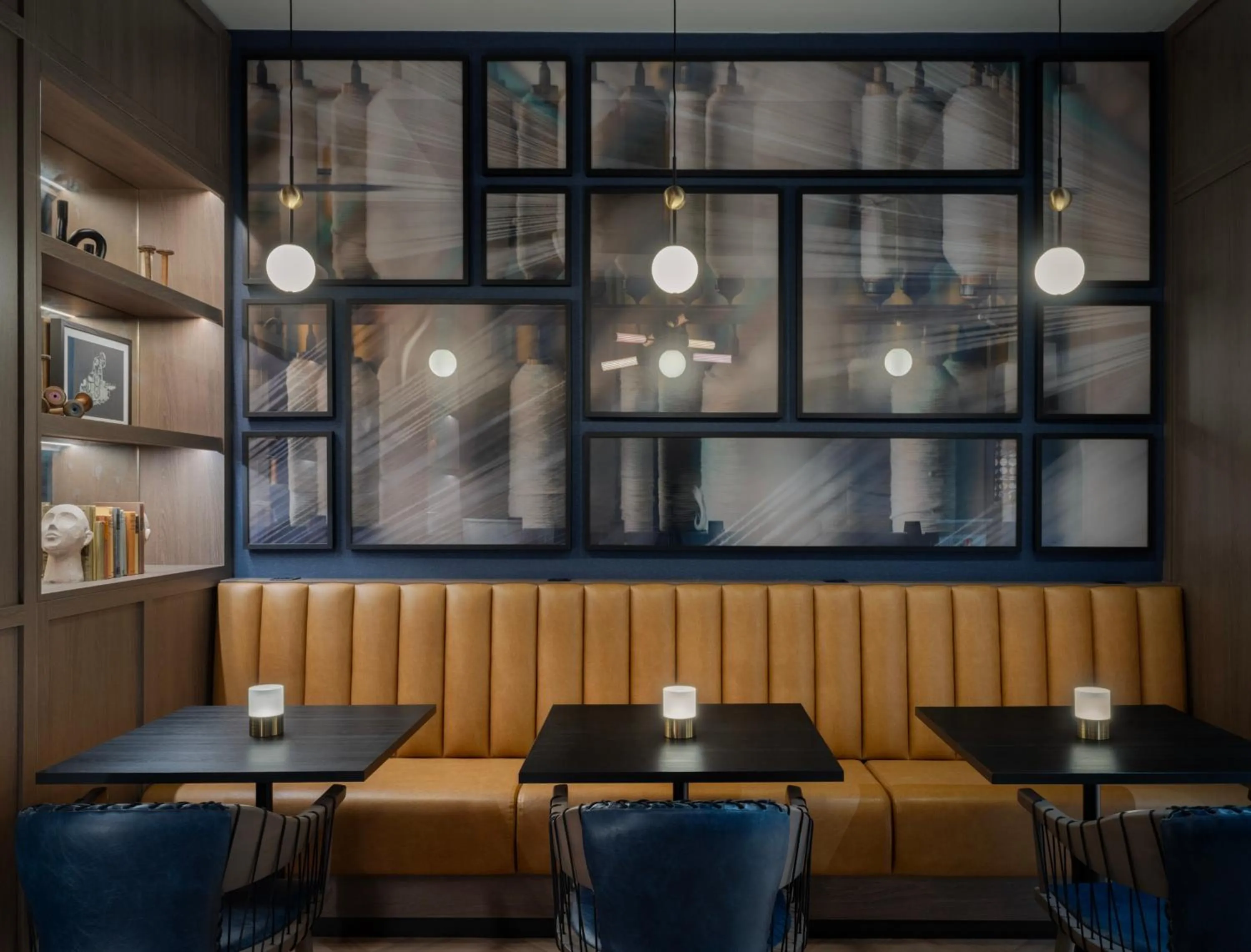 Lounge or bar in Glasgow Marriott Hotel