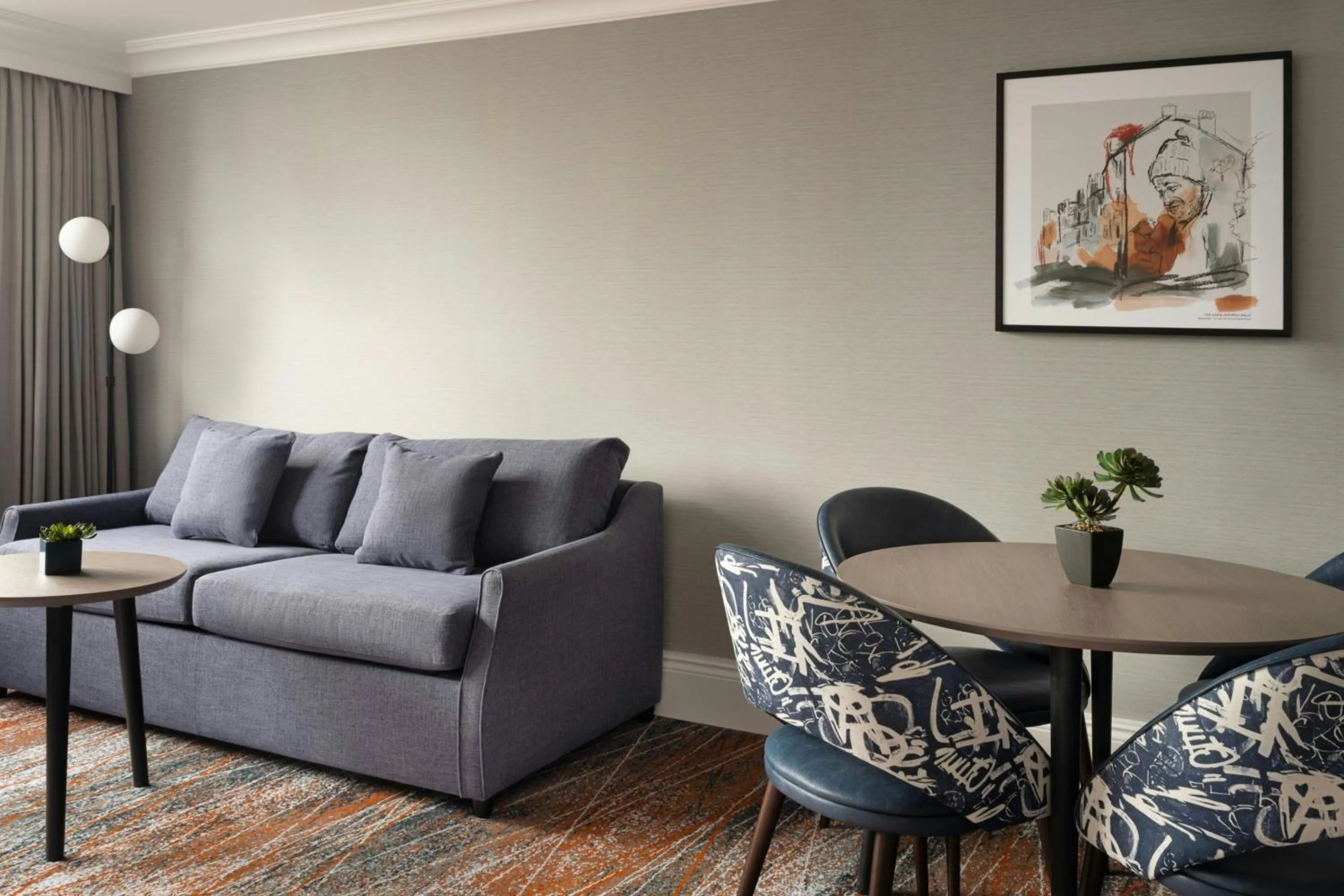 Photo of the whole room in Glasgow Marriott Hotel