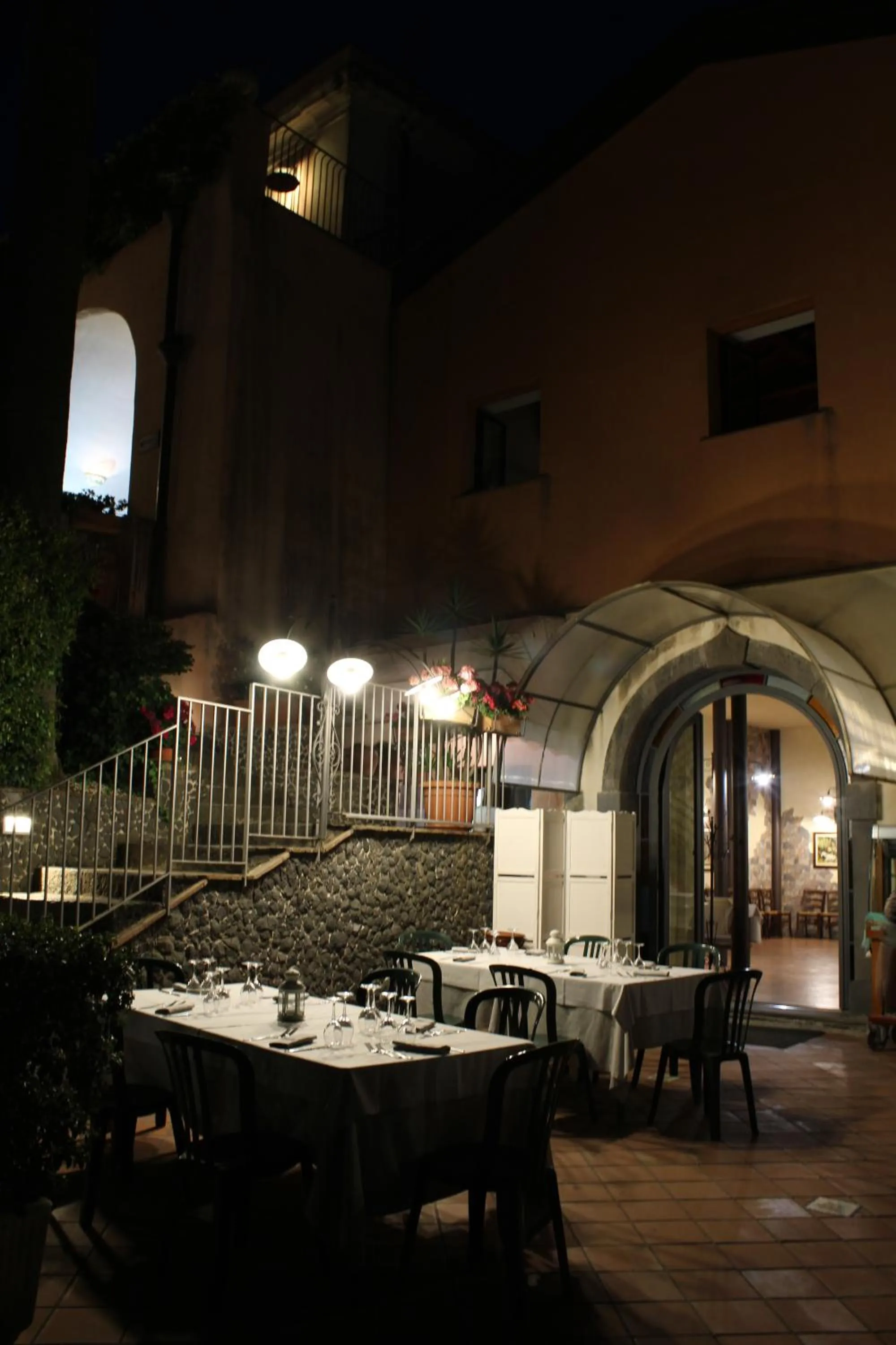 Restaurant/places to eat in IL Ciliegio Dell 'Etna