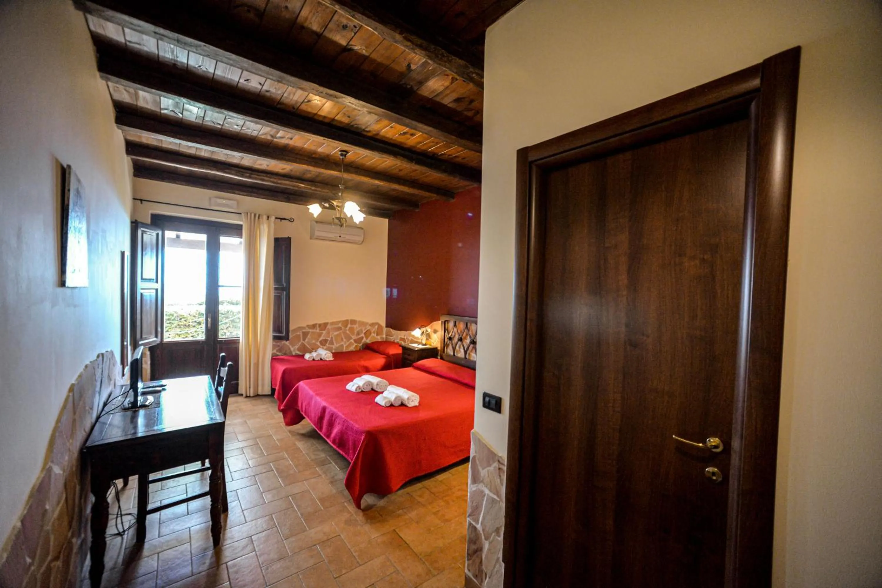 Bedroom, Bed in IL Ciliegio Dell 'Etna