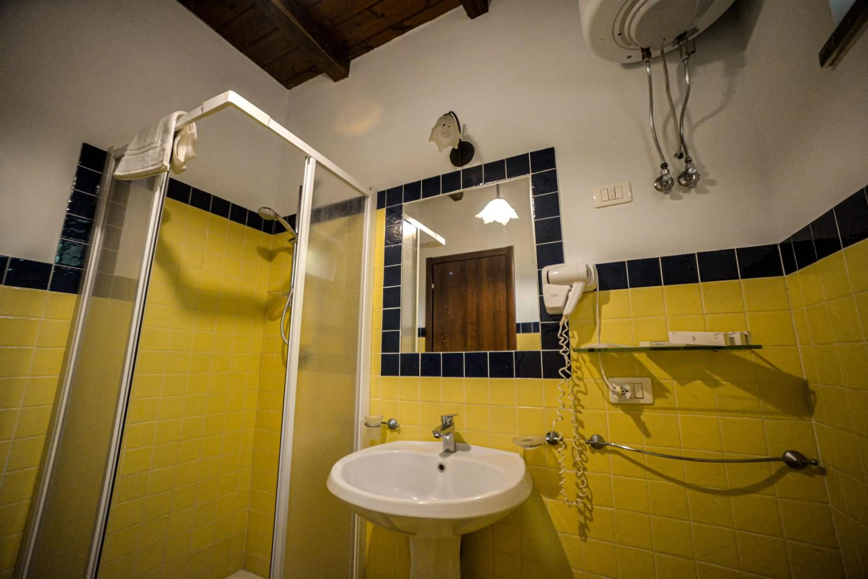 Bathroom in IL Ciliegio Dell 'Etna