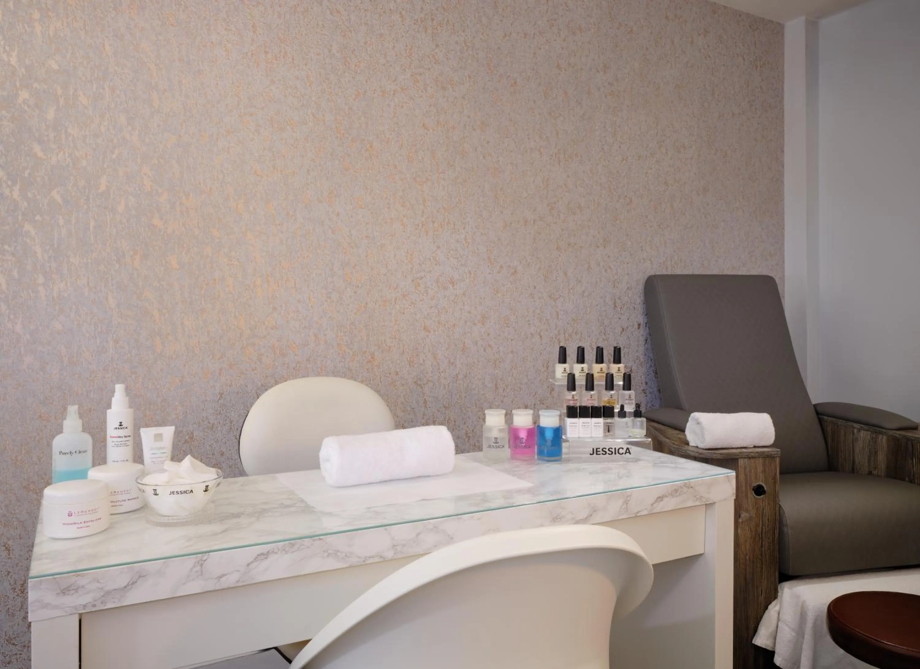 Spa and wellness centre/facilities in Delta Hotels by Marriott Breadsall Priory Country Club