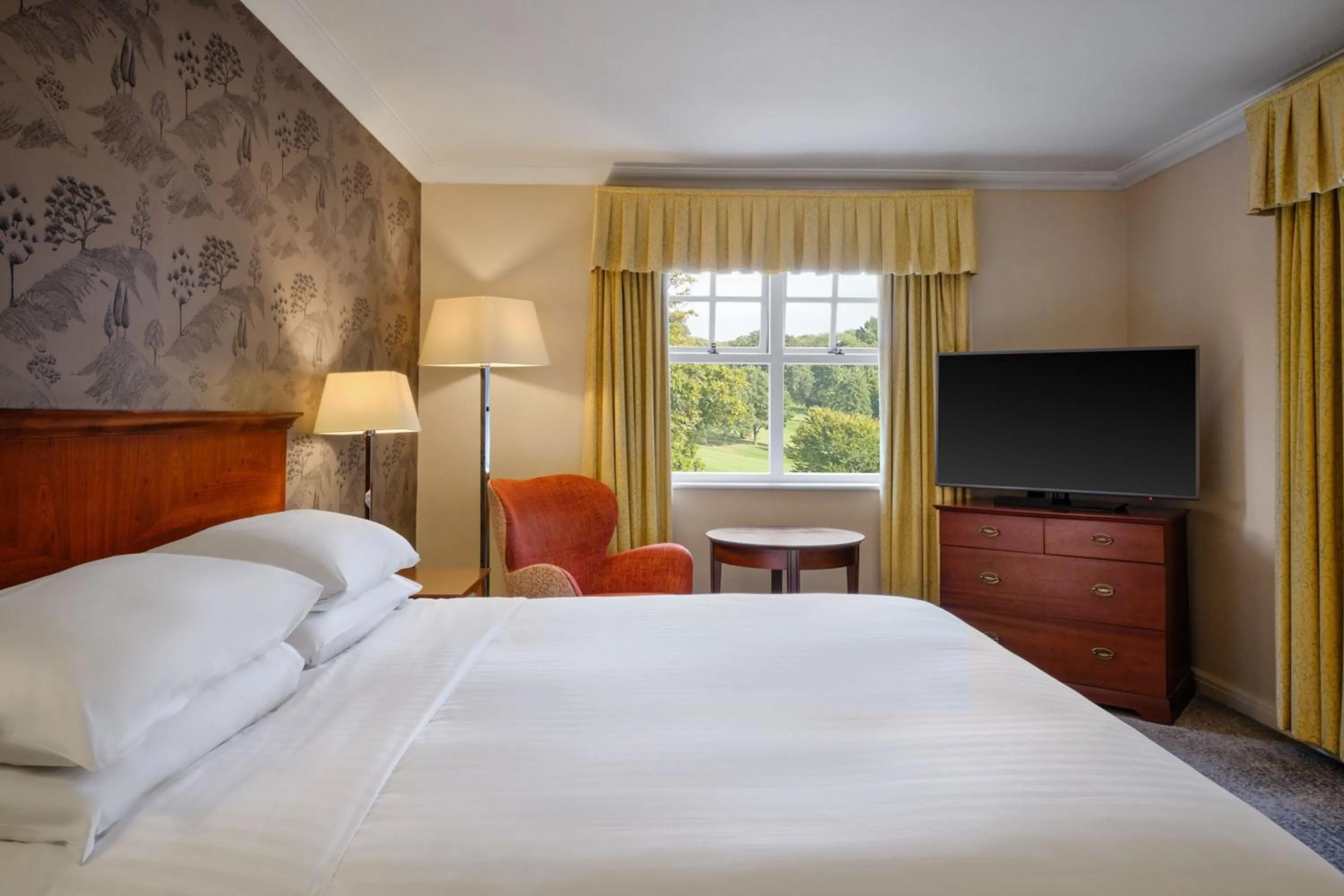Photo of the whole room, Bed in Delta Hotels by Marriott Breadsall Priory Country Club