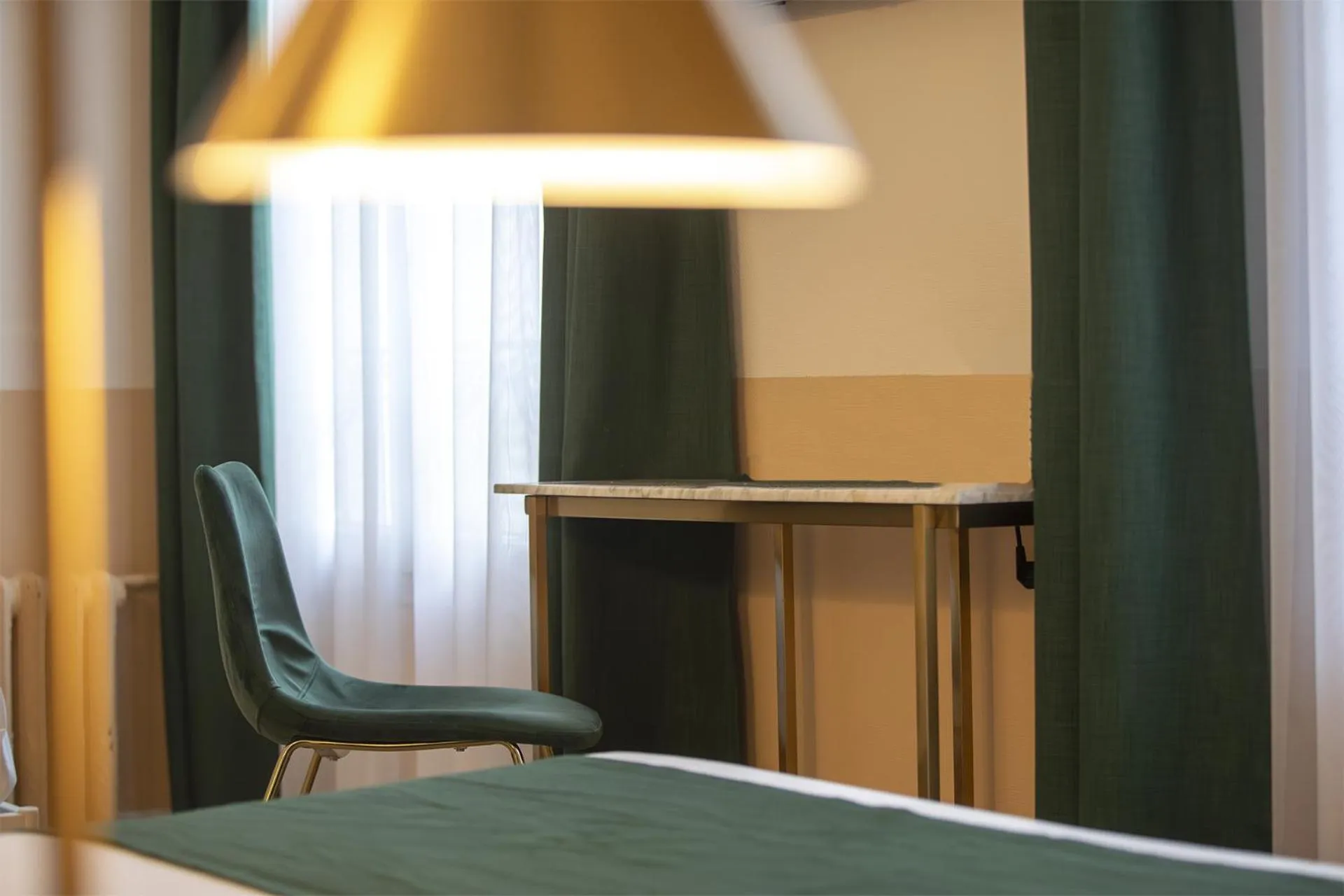 Bedroom in Grand Hôtel Saint-Aignan