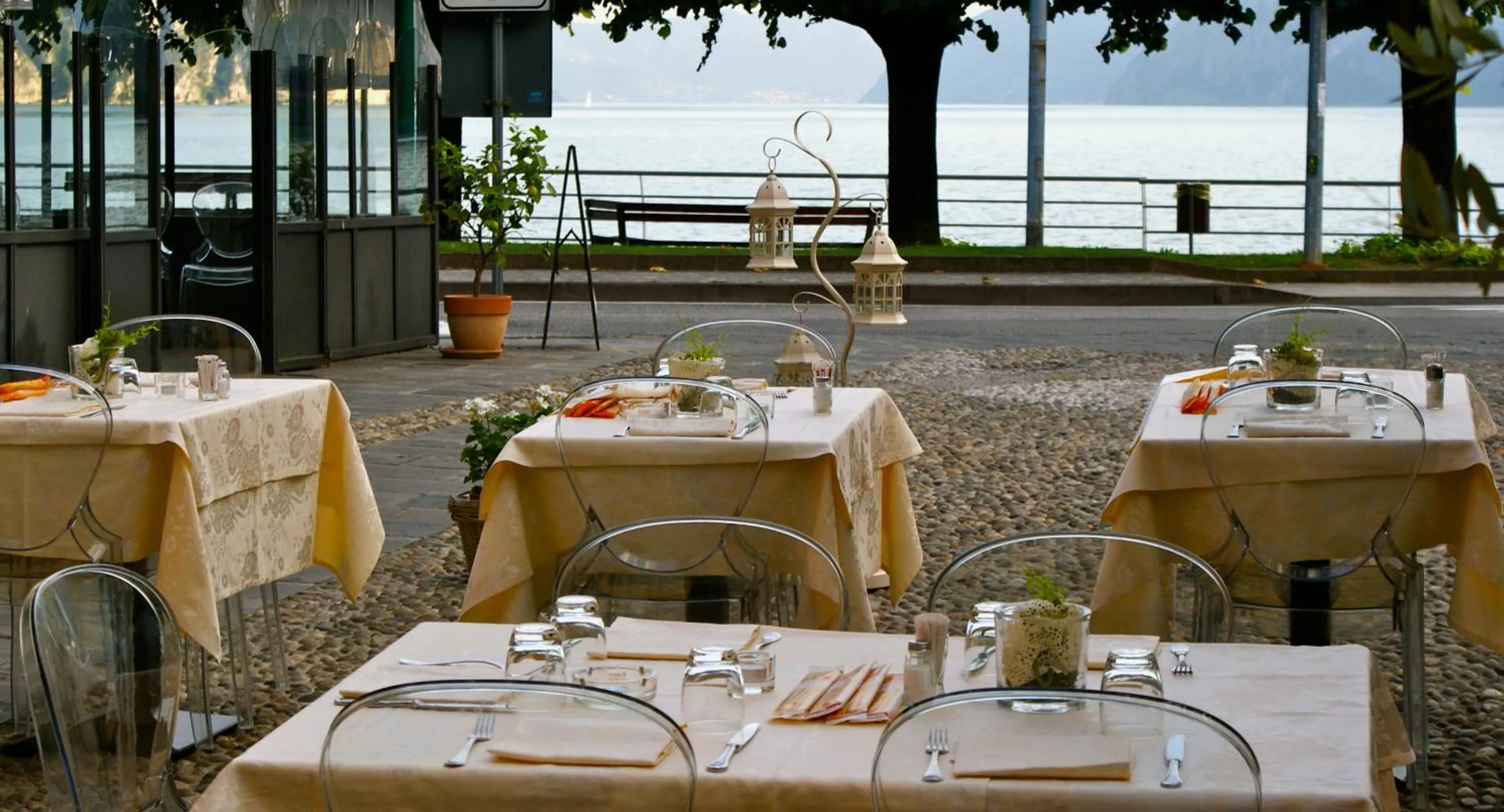 Restaurant/places to eat in Albergo Diffuso Vulcano Village