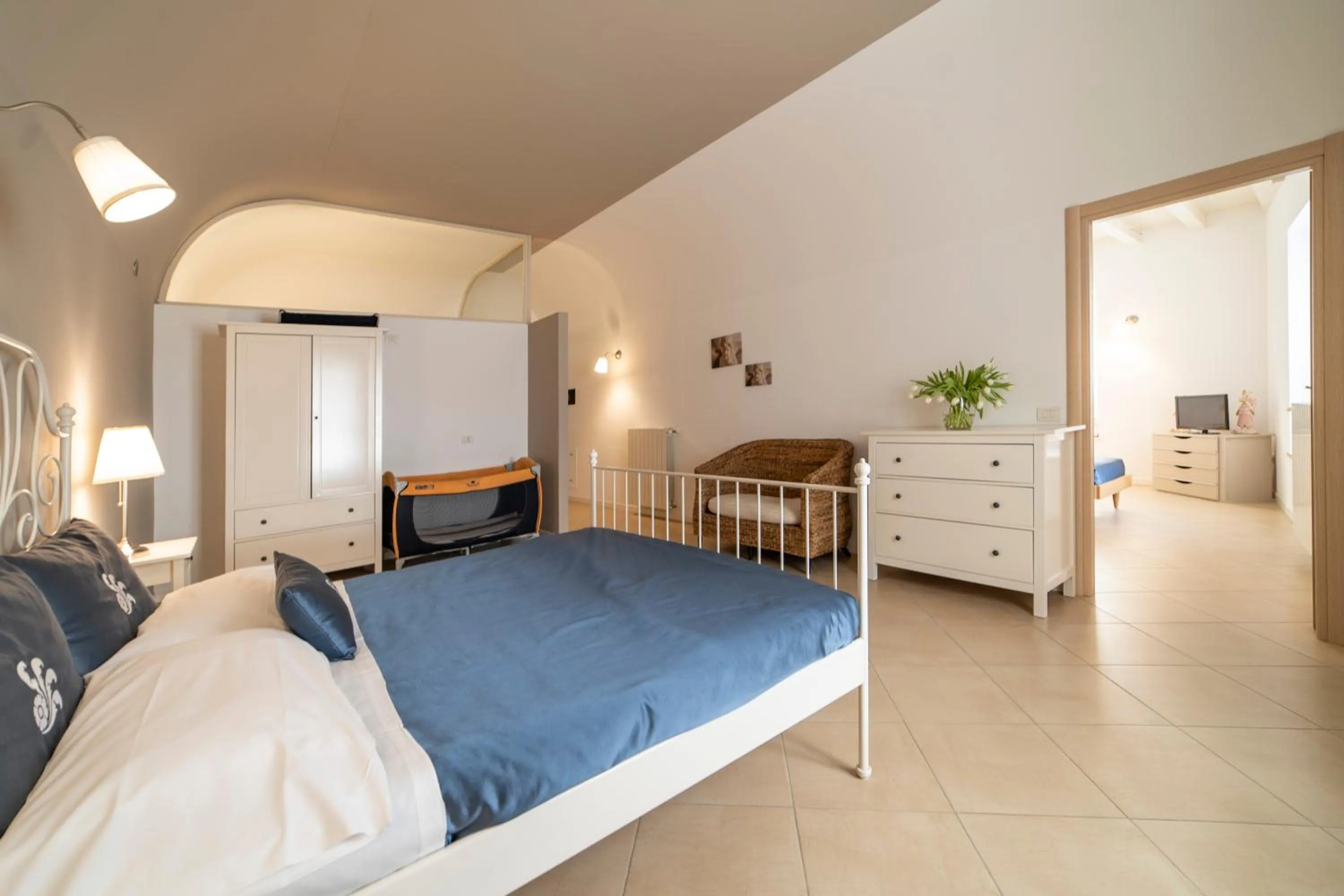 Photo of the whole room, Bed in Albergo Diffuso Vulcano Village