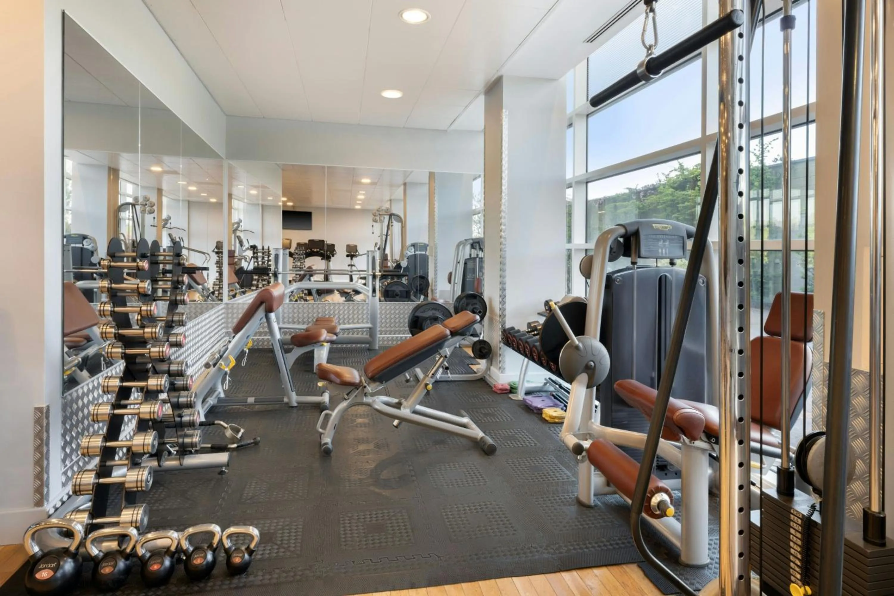 Fitness centre/facilities in Leicester Marriott Hotel