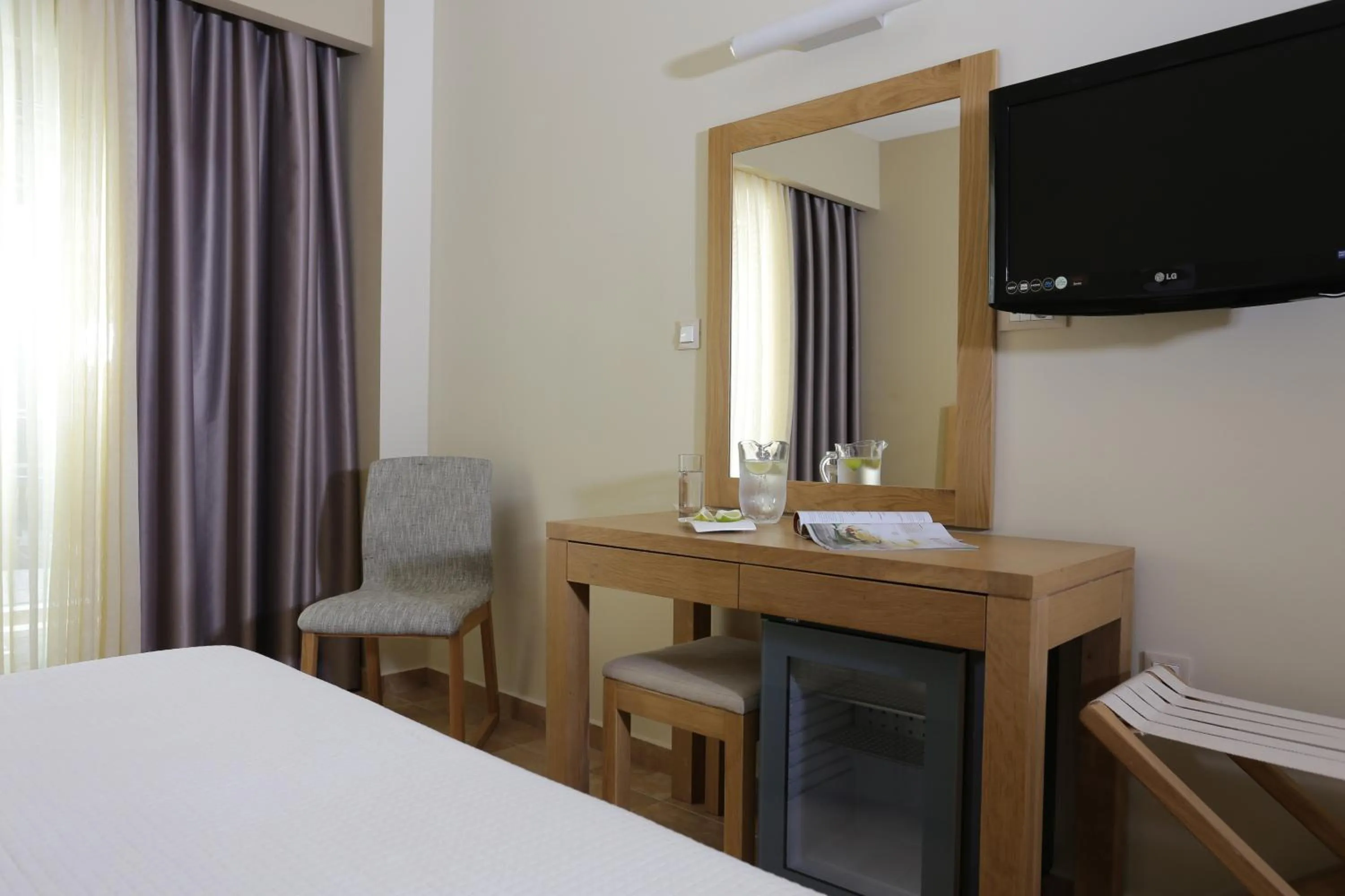 Photo of the whole room, Bed in Almira Hotel