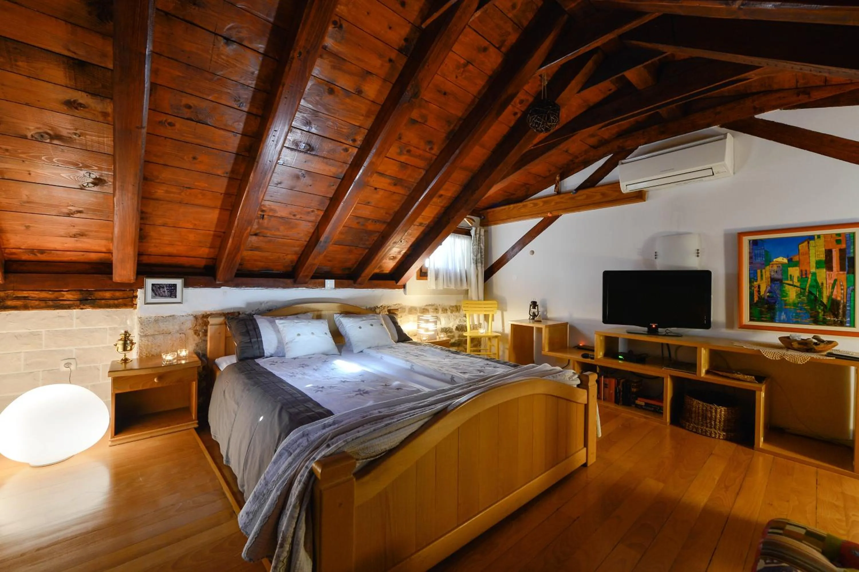 Bed in Apartments Salvezani