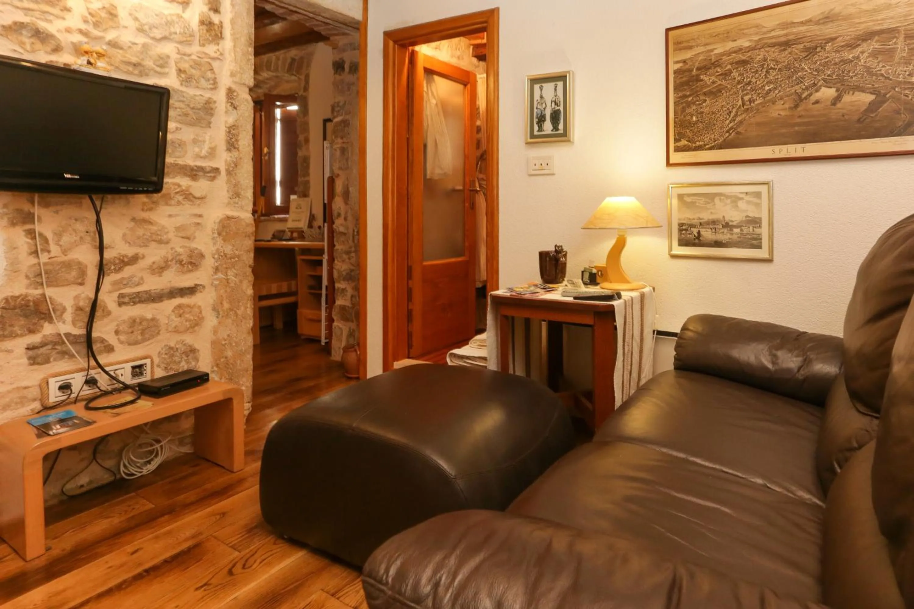 TV and multimedia in Apartments Salvezani