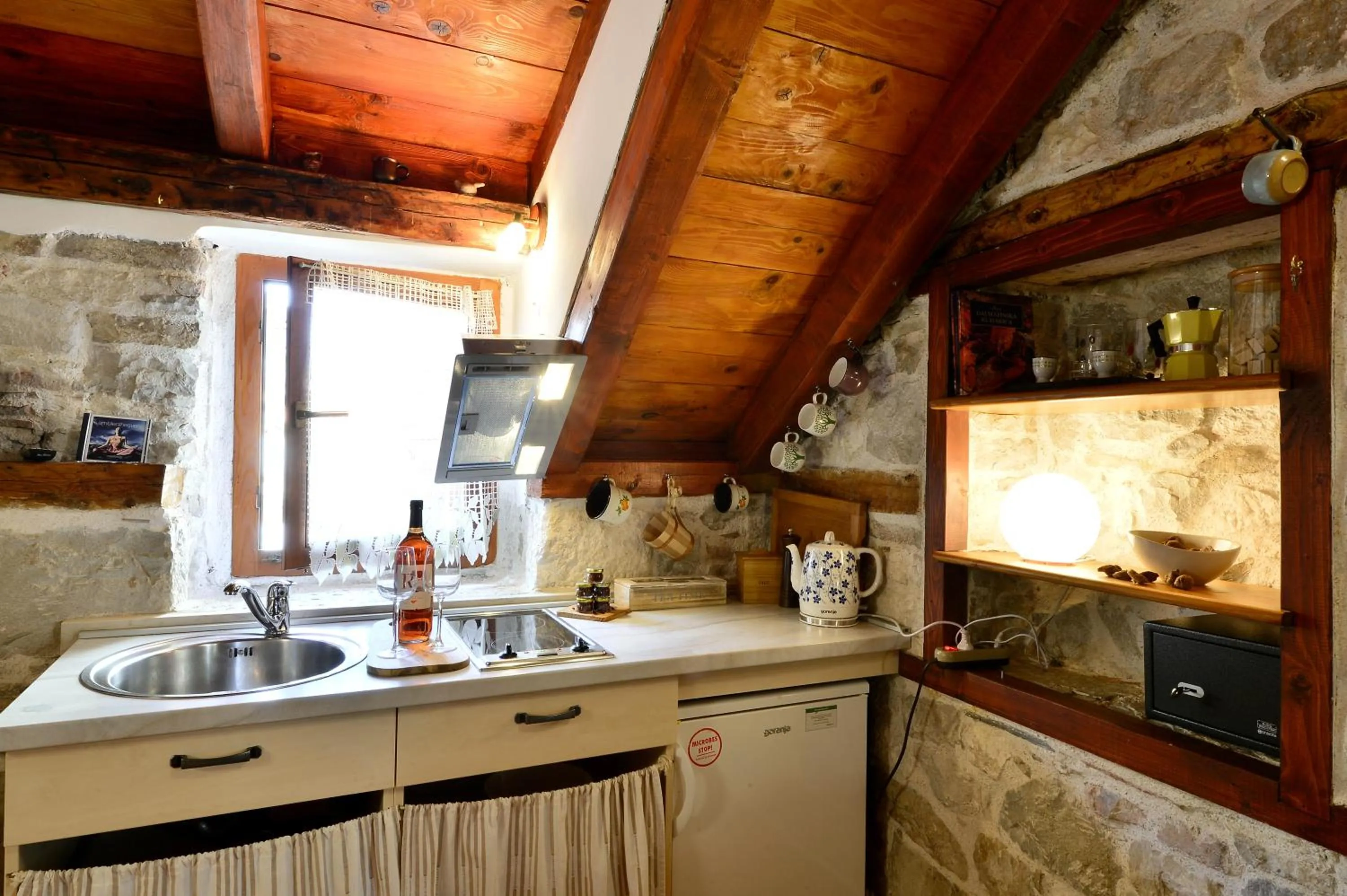 Kitchen or kitchenette in Apartments Salvezani