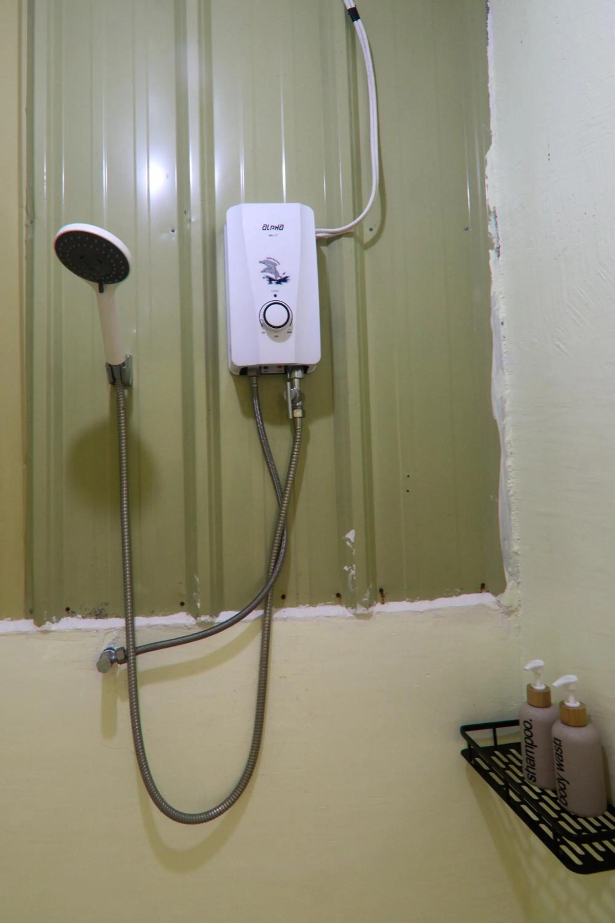 Shower in Aloha Hostel Siargao