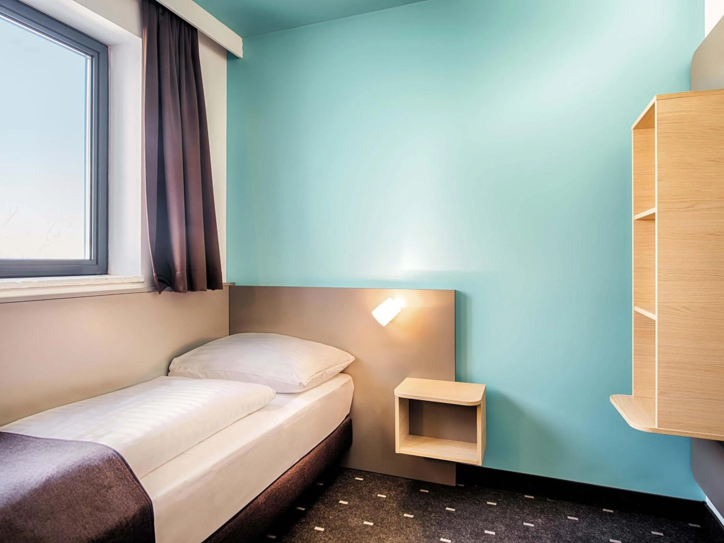 Photo of the whole room, Bed in B&B Hotel Graz-Hbf