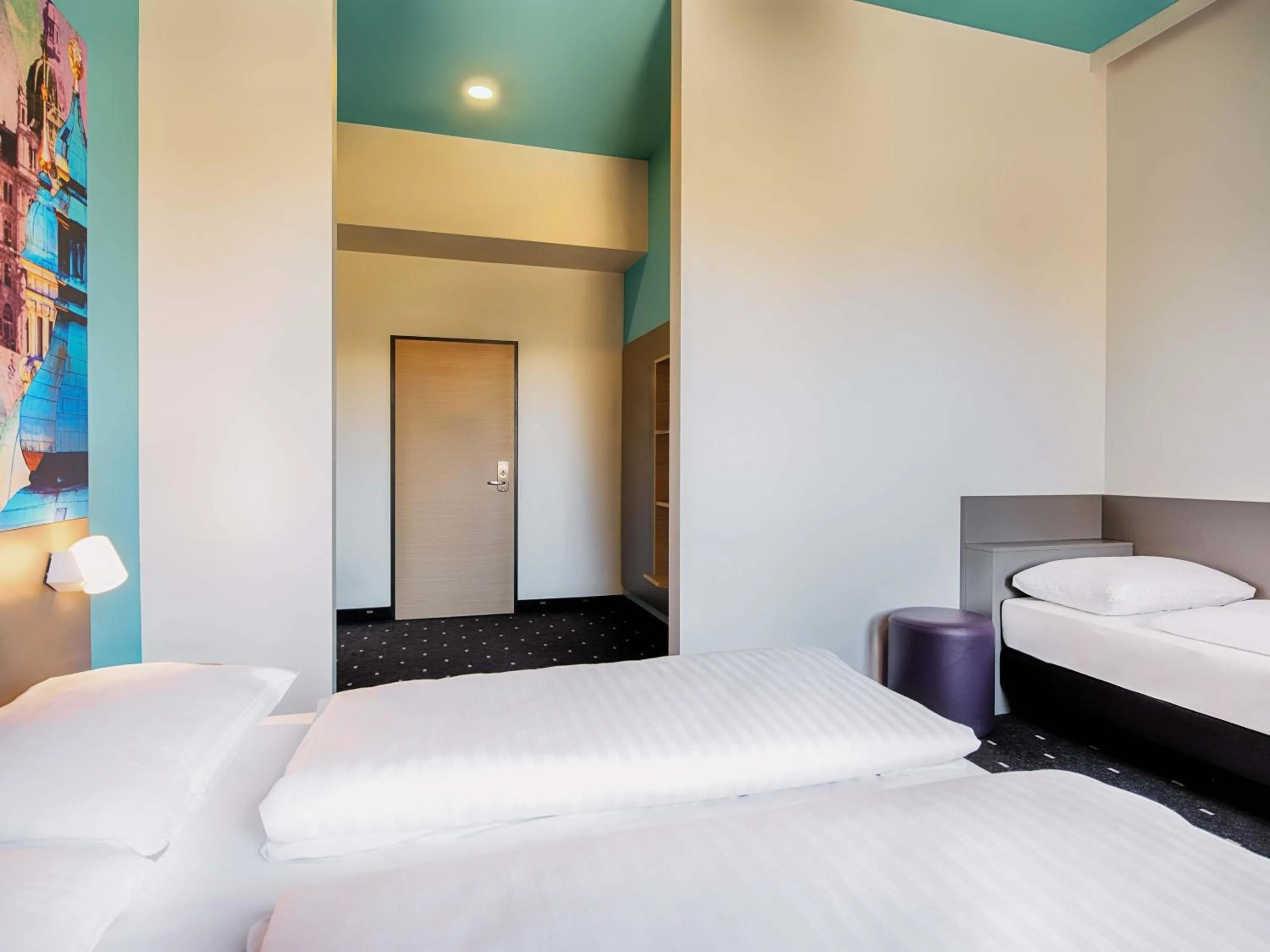 Photo of the whole room, Bed in B&B Hotel Graz-Hbf