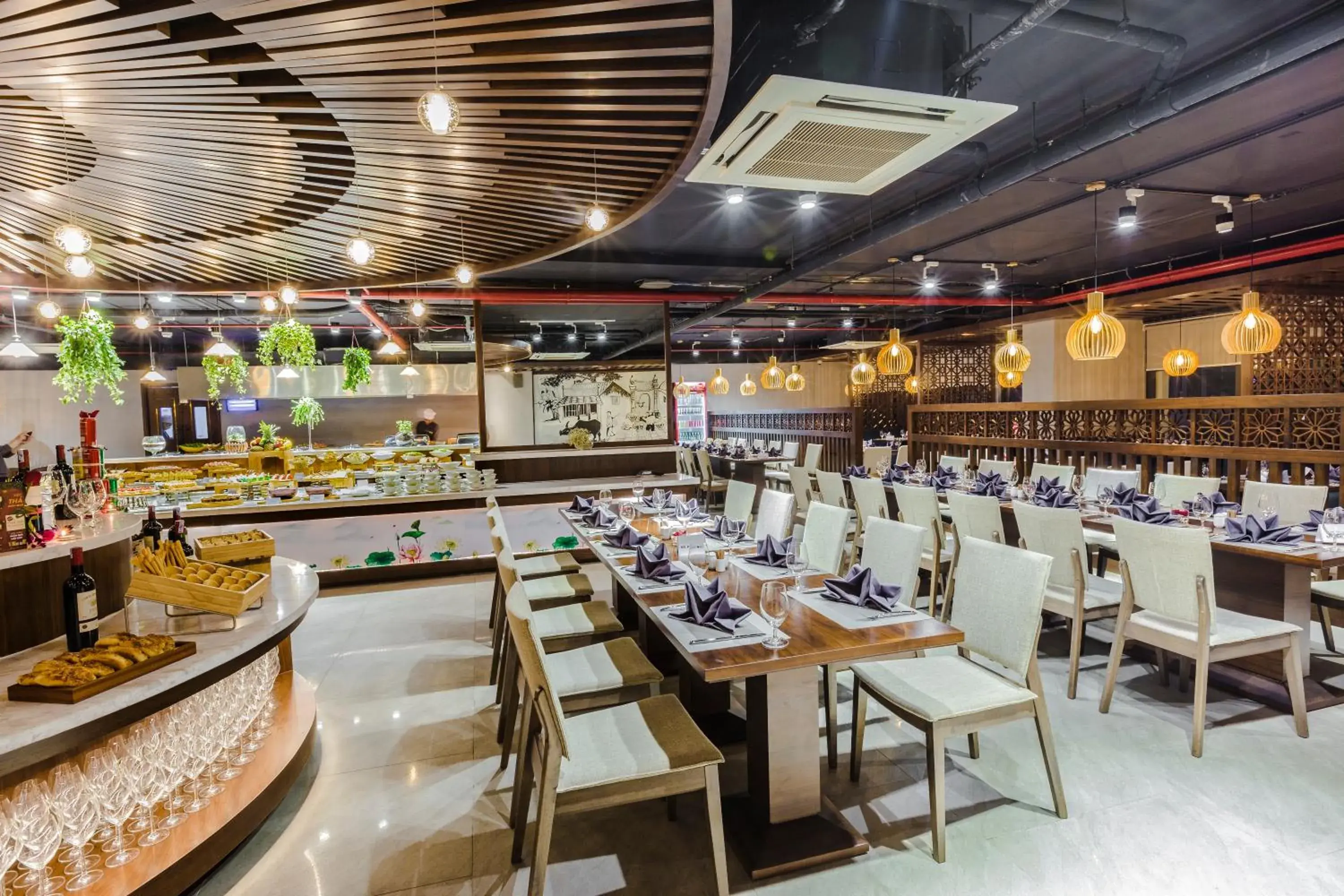 Restaurant/places to eat in Mandala Hotel & Spa Bac Ninh Restaurant/places to eat in Mandala Hotel & Spa Bac Ninh