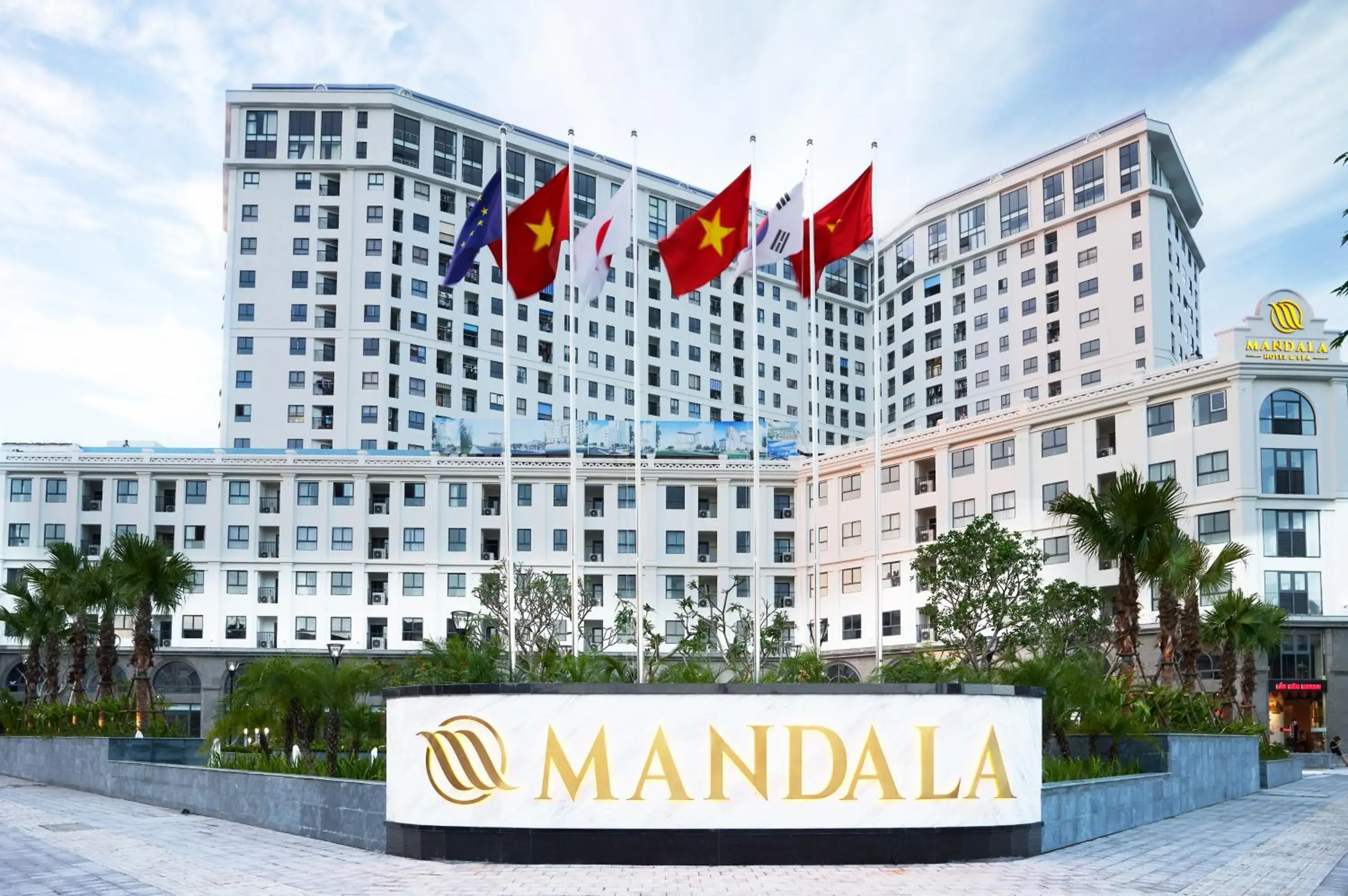 Property building in Mandala Hotel & Spa Bac Ninh Property building in Mandala Hotel & Spa Bac Ninh