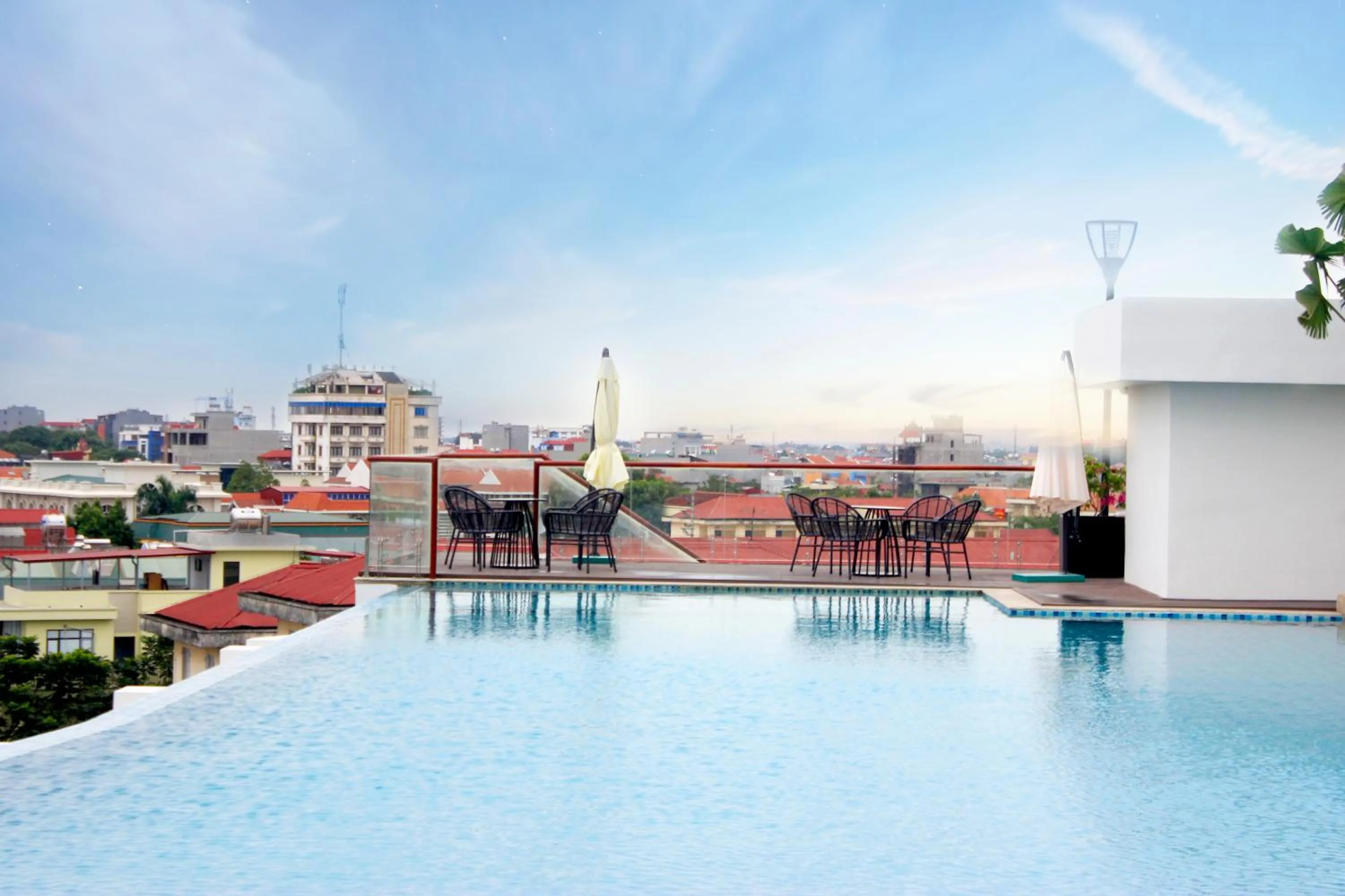 Swimming pool in Mandala Hotel & Spa Bac Ninh
