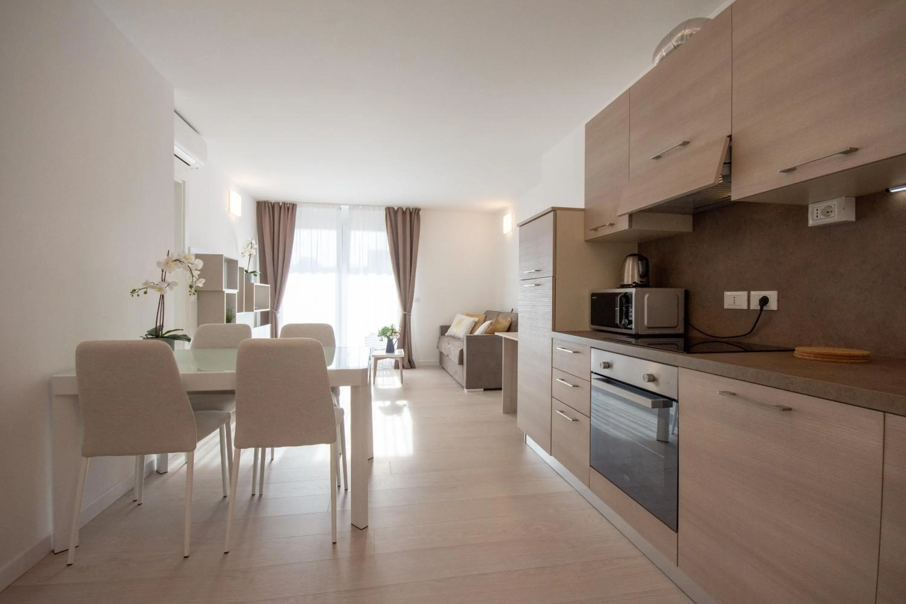 Kitchen or kitchenette in Hotel Eldorado, Depandance & Apartments