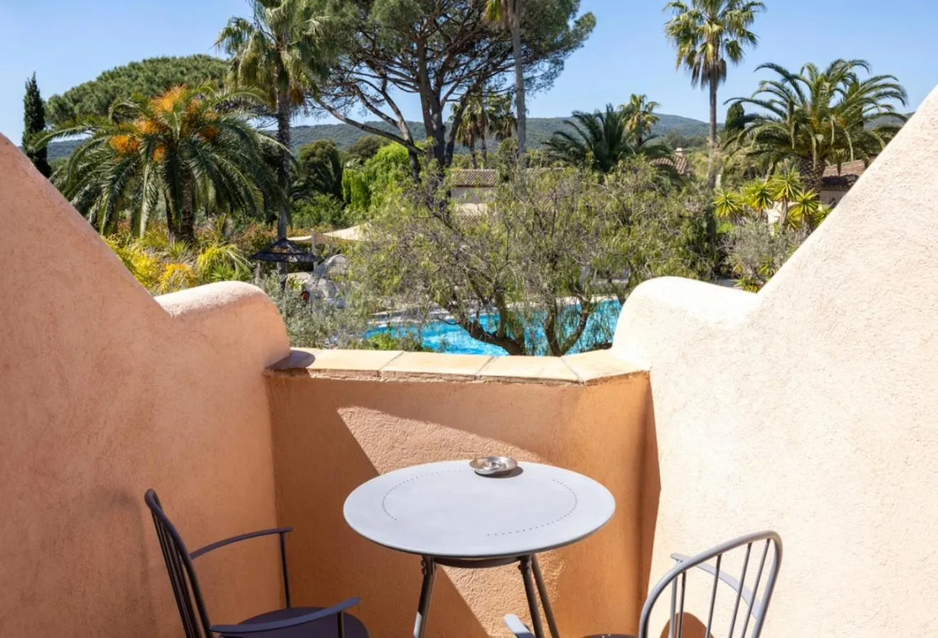 Patio in Hotel La Garbine