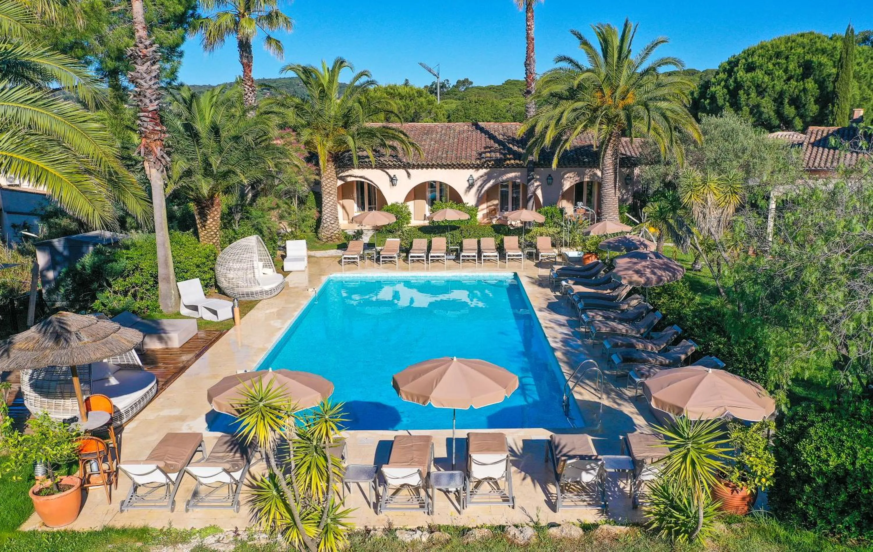 Day in Hotel La Garbine