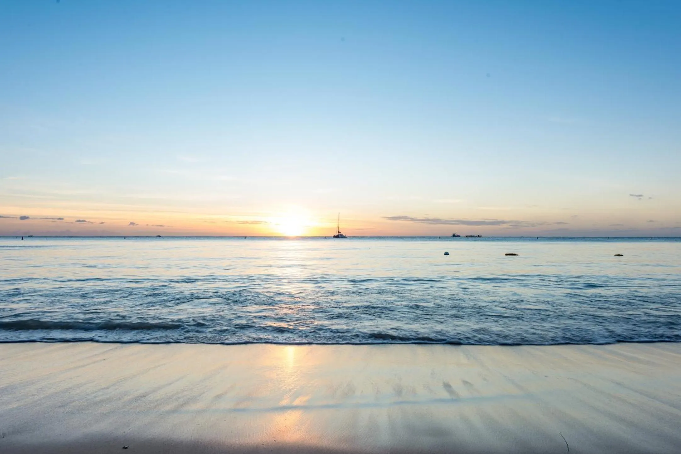 Beach in Mon Choisy Beach R.