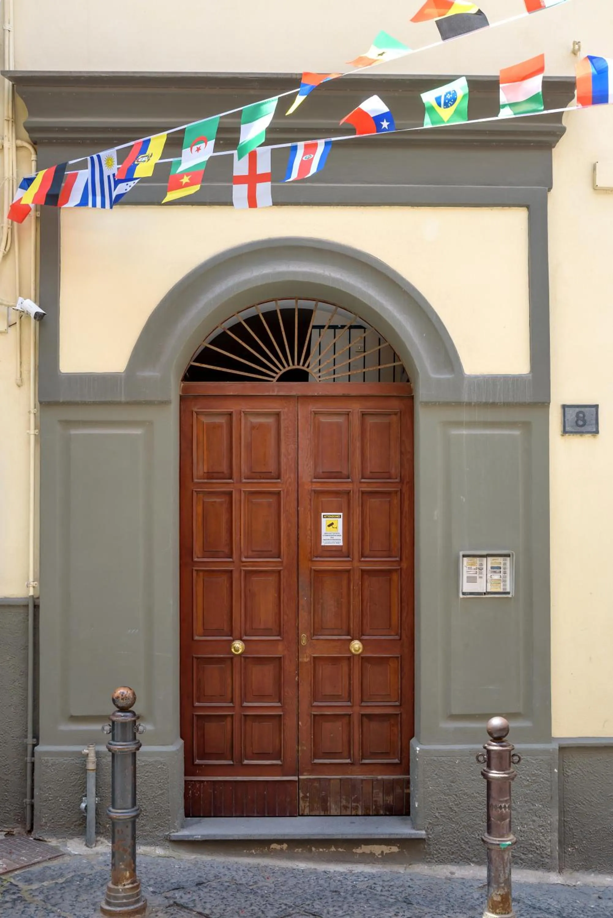 Facade/entrance in Caruso suite