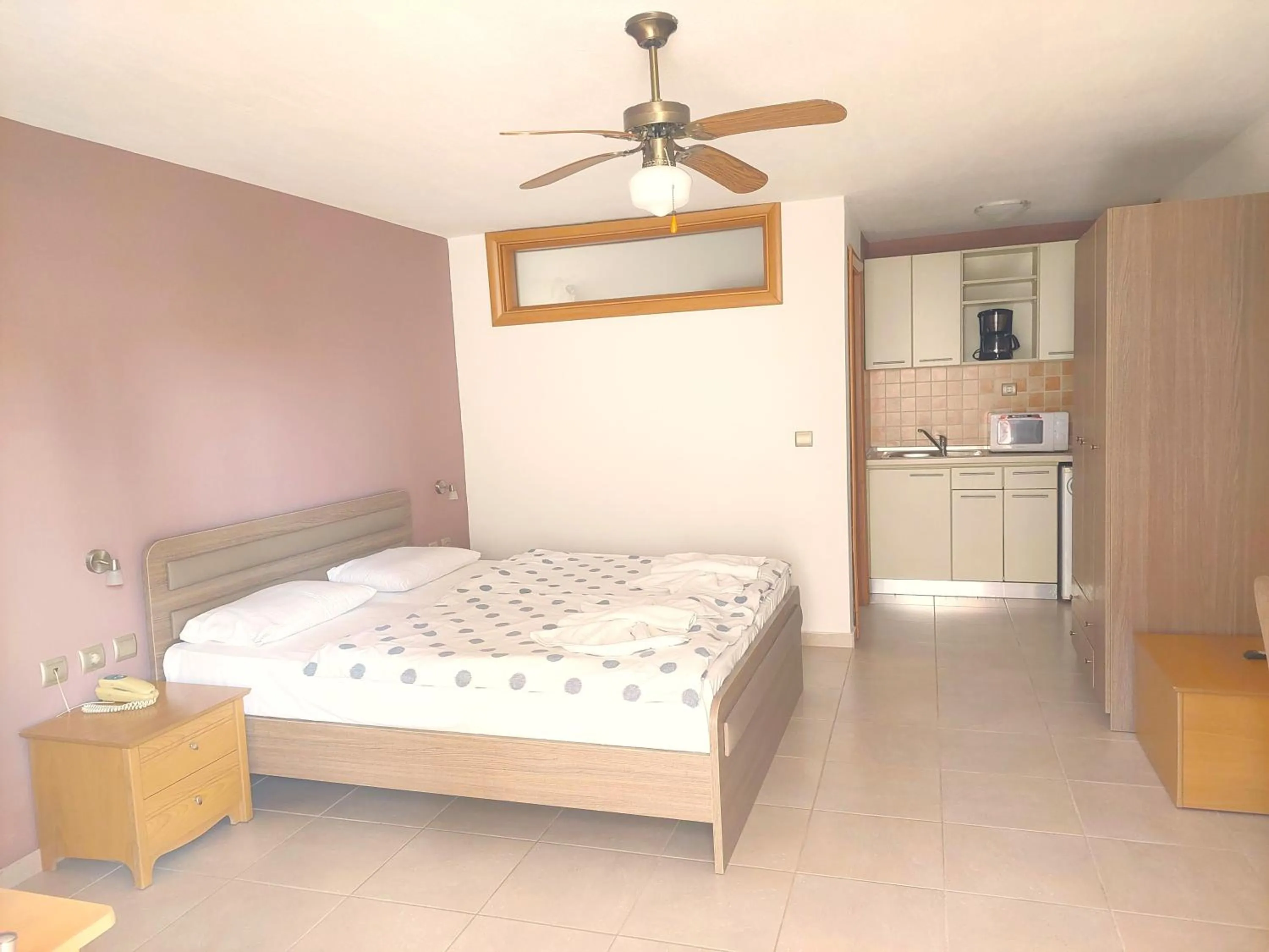 Bedroom, Bed in Amari Hotel