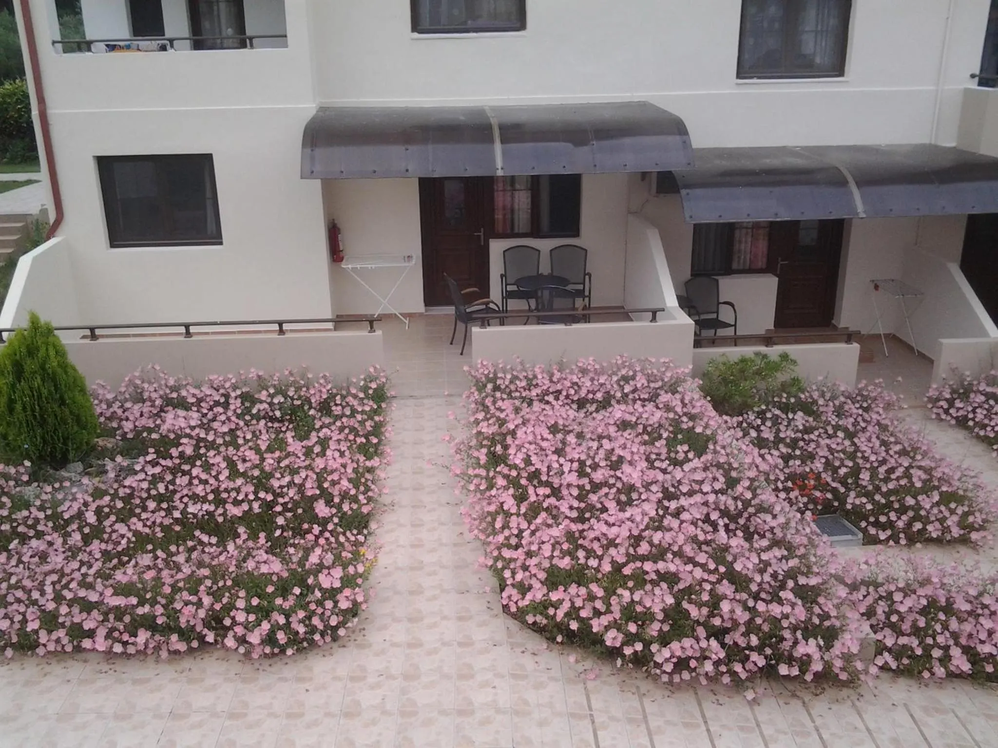 Facade/entrance in Amari Hotel