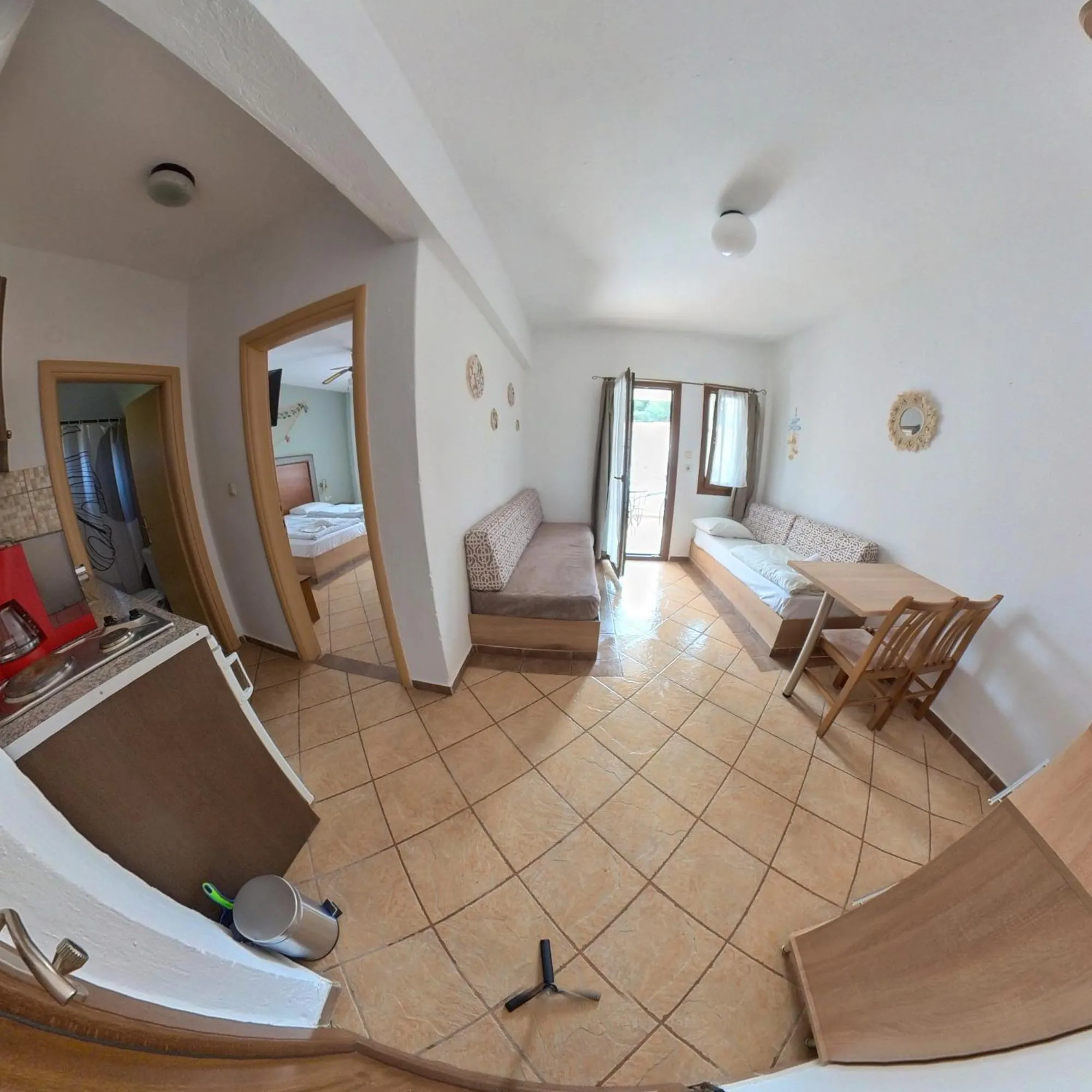 Living room, Bed in Amari Hotel